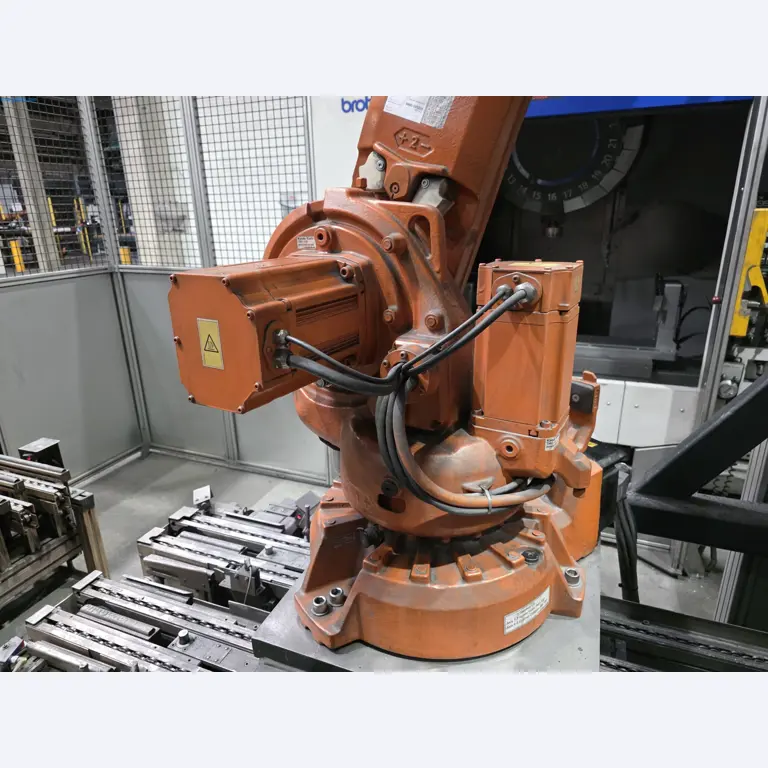 ae group - Schmelzbetrieb, Gießerei, Mechanische Bearbeitung;
Letzte Auktion mit allen exklusiven Top-Positionen / -Preisen
-16