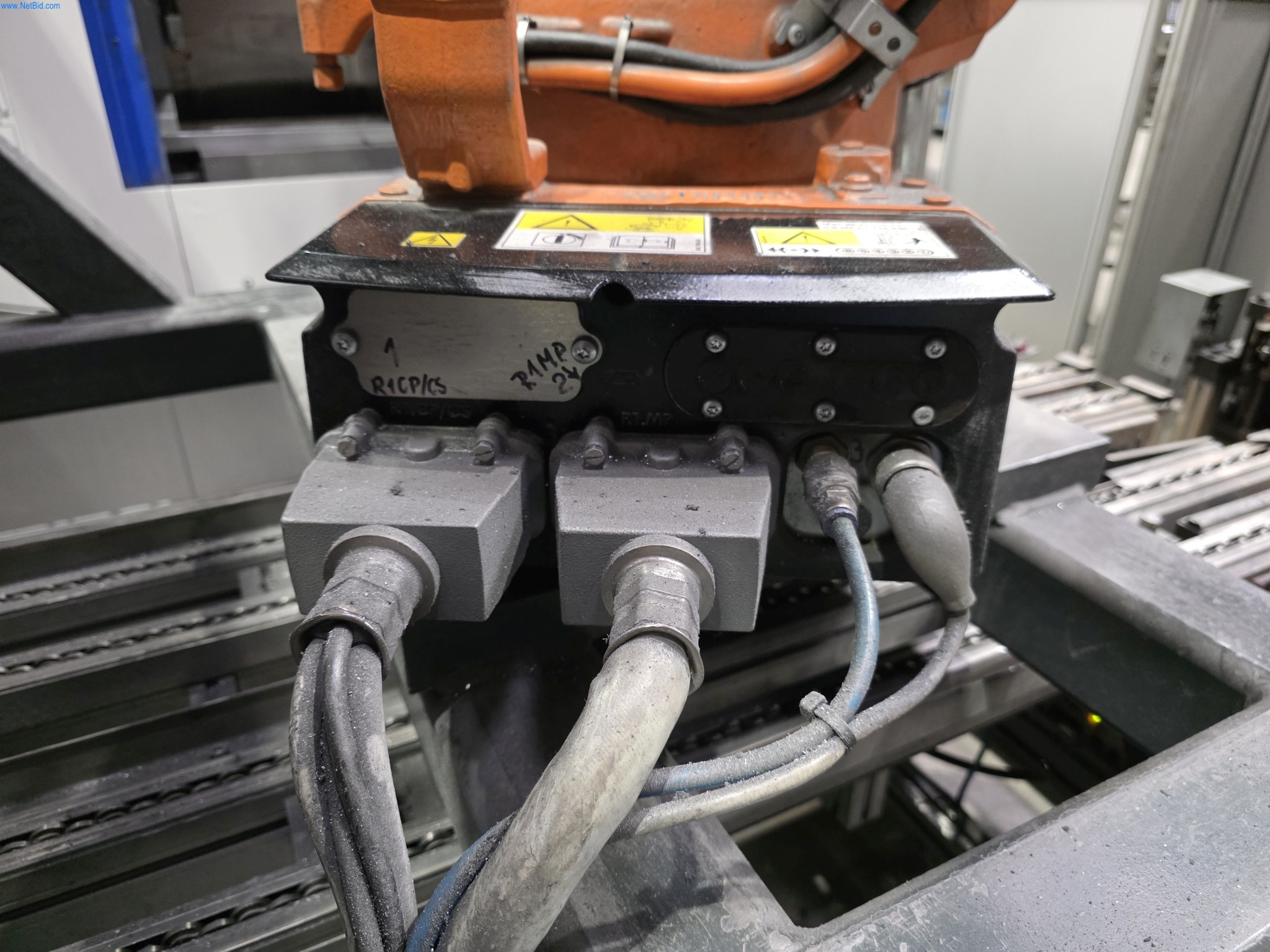 ae group - Schmelzbetrieb, Gießerei, Mechanische Bearbeitung; 
Letzte Auktion mit allen exklusiven Top-Positionen / -Preisen
-18