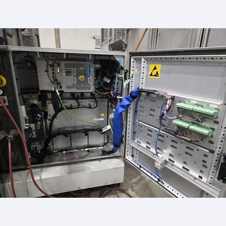 ae group - Schmelzbetrieb, Gießerei, Mechanische Bearbeitung;
Letzte Auktion mit allen exklusiven Top-Positionen / -Preisen
-23