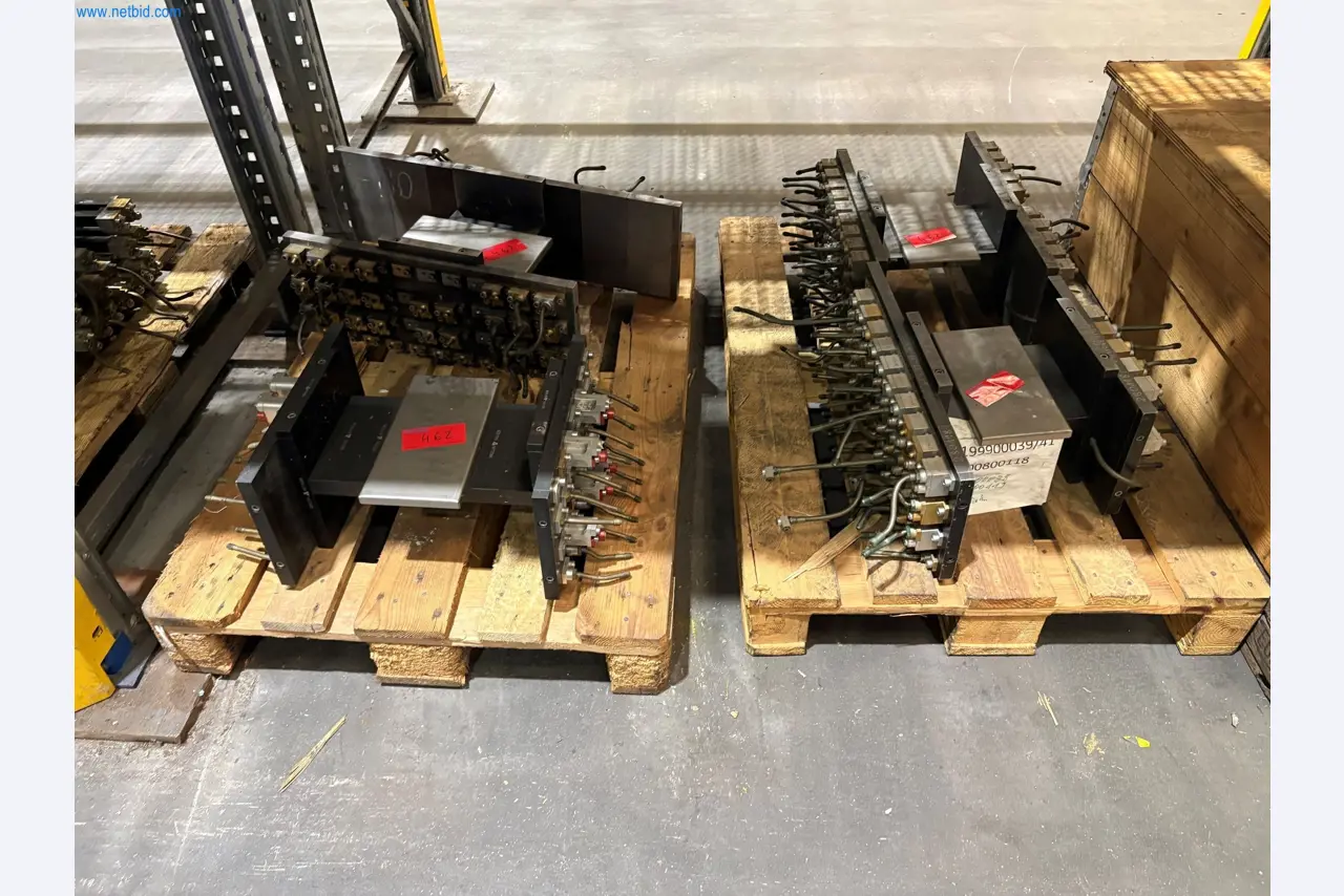 ae group - Anlagen und Maschinen zur Herstellung von Leichtmetall-Druckgusserzeugnissen (Powertrain u. Strukturteile) - AUKTION-14