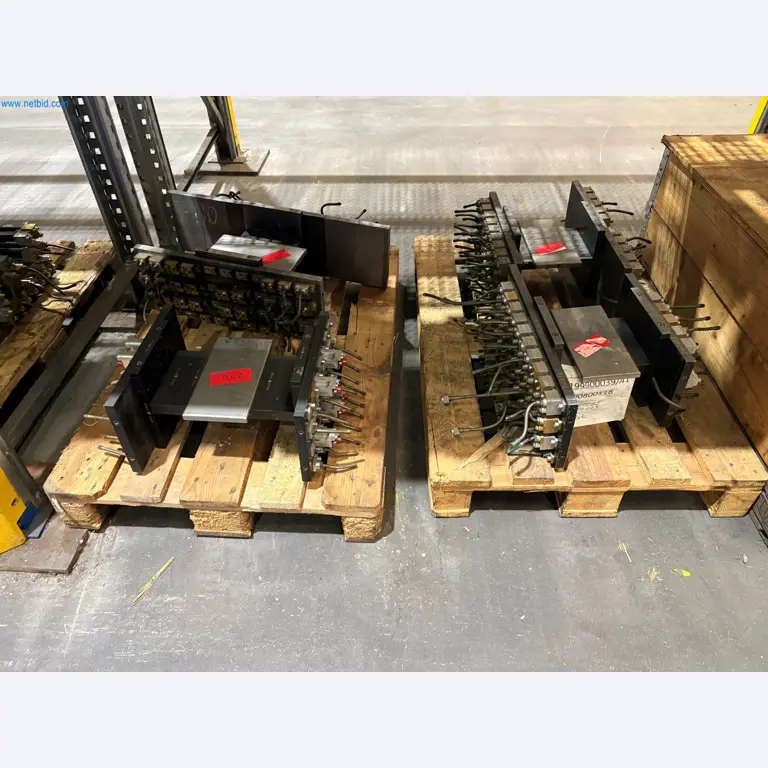ae group - Anlagen und Maschinen zur Herstellung von Leichtmetall-Druckgusserzeugnissen (Powertrain u. Strukturteile) - AUKTION-14