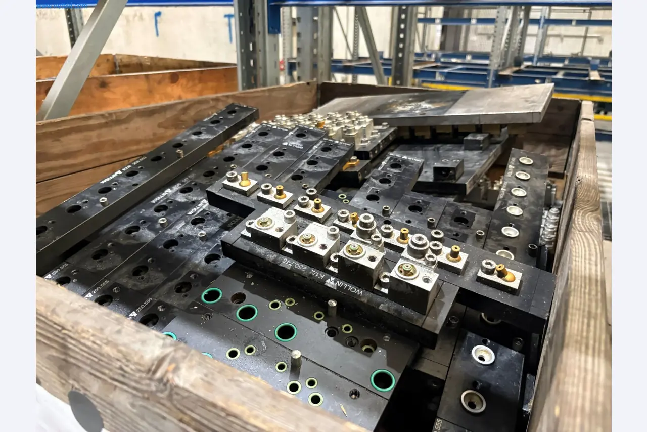 ae group - Anlagen und Maschinen zur Herstellung von Leichtmetall-Druckgusserzeugnissen (Powertrain u. Strukturteile) - AUKTION-16