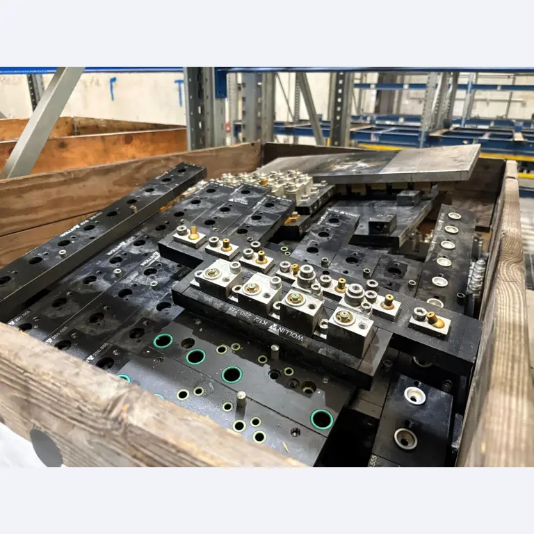 ae group - Anlagen und Maschinen zur Herstellung von Leichtmetall-Druckgusserzeugnissen (Powertrain u. Strukturteile) - AUKTION-16