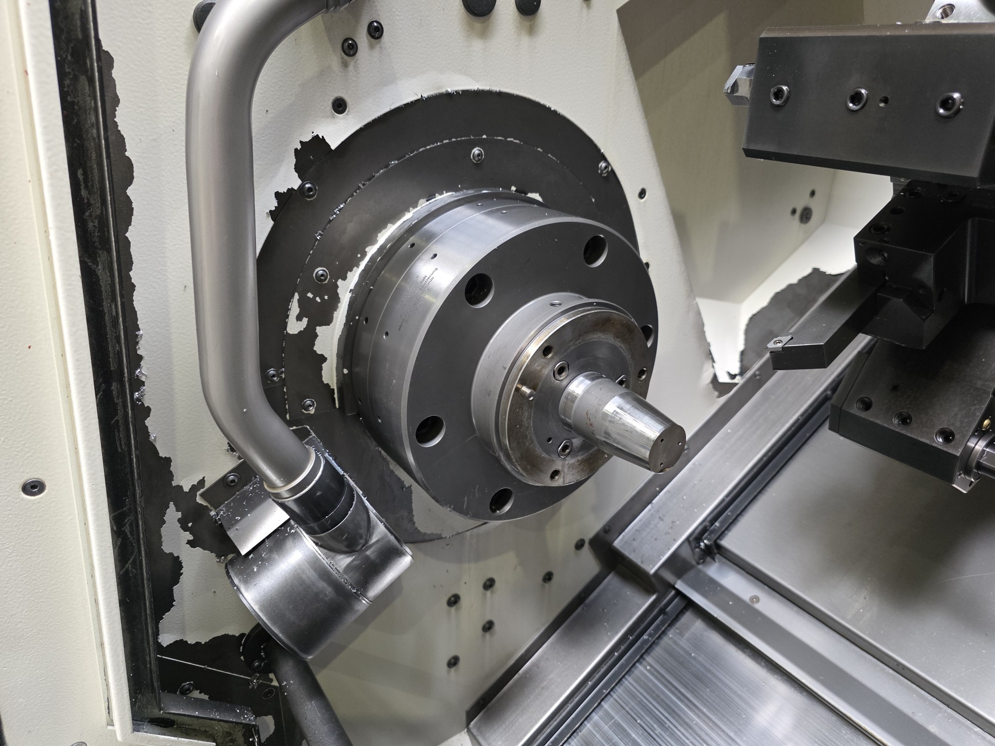 ae group - Melting store, Aluminum die casting machines 6,600 - 35,000 kN, Mechanical processing - PRIVATE TREATY SALE-26