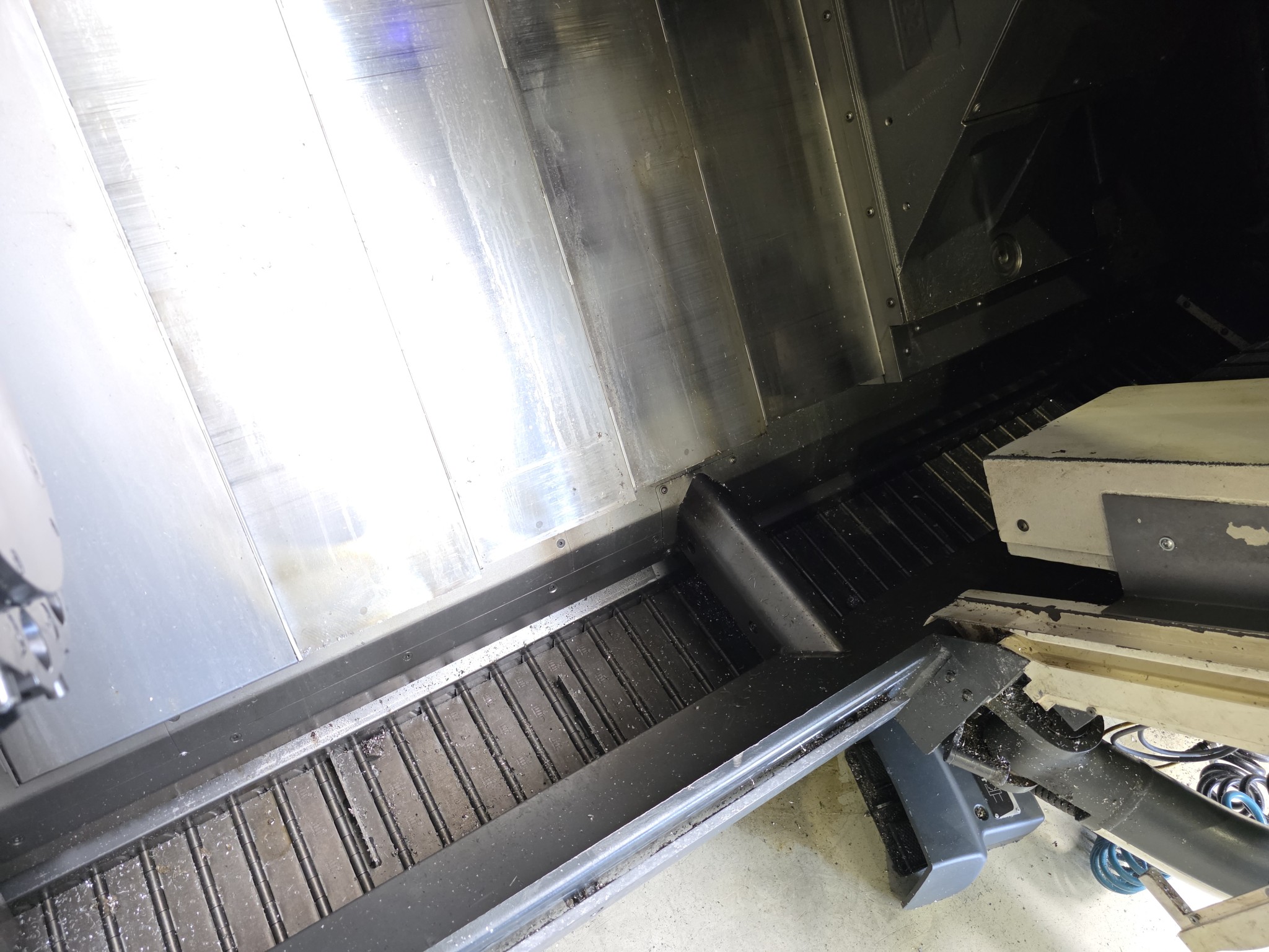 ae group - Melting store, Aluminum die casting machines 6,600 - 35,000 kN, Mechanical processing - PRIVATE TREATY SALE-34