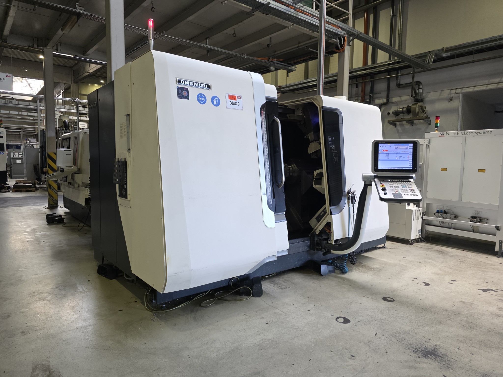 ae group - Melting store, Aluminum die casting machines 6,600 - 35,000 kN, Mechanical processing - PRIVATE TREATY SALE-8