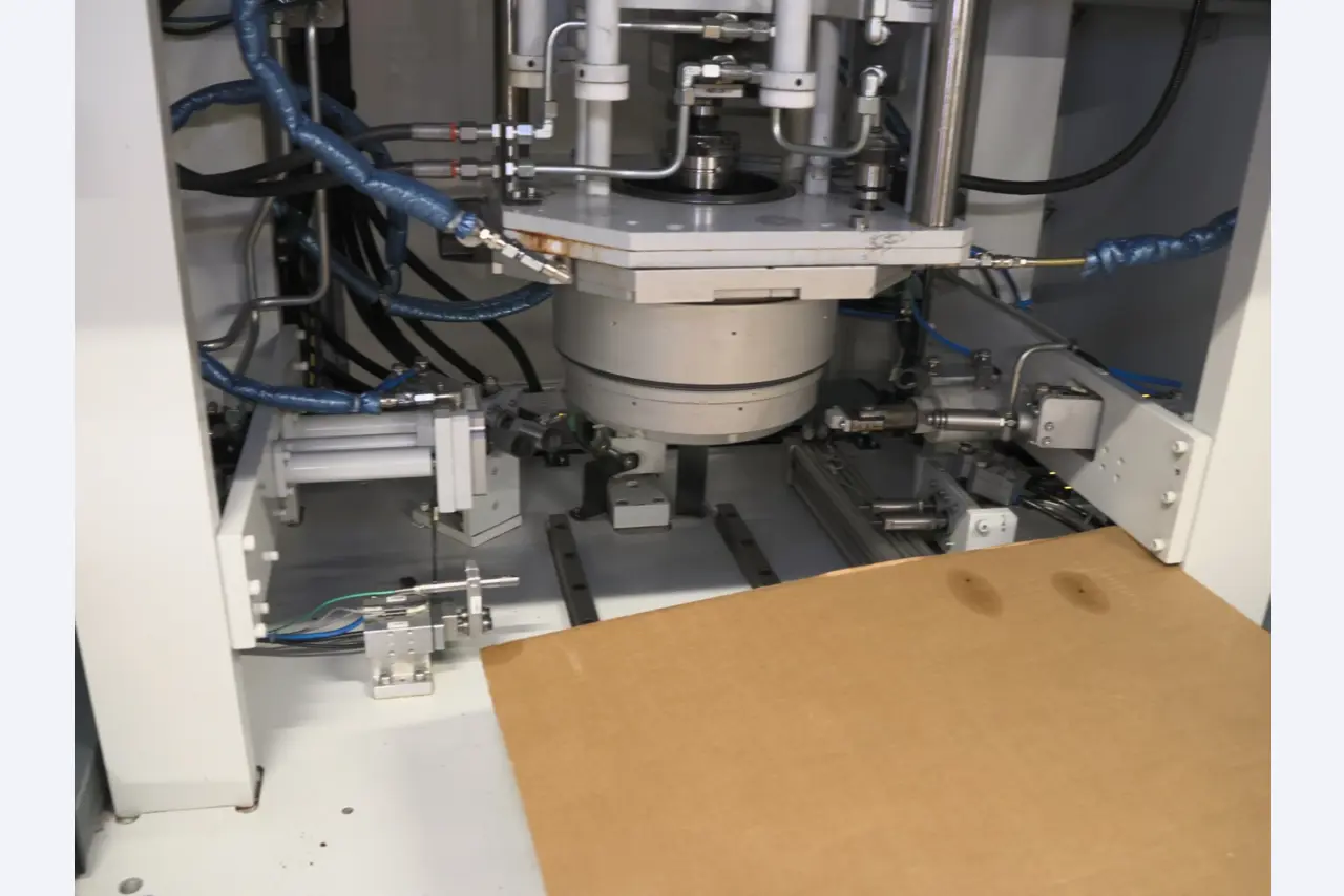 ae group - Anlagen und Maschinen zur Herstellung von Leichtmetall-Druckgusserzeugnissen (Powertrain u. Strukturteile)-8