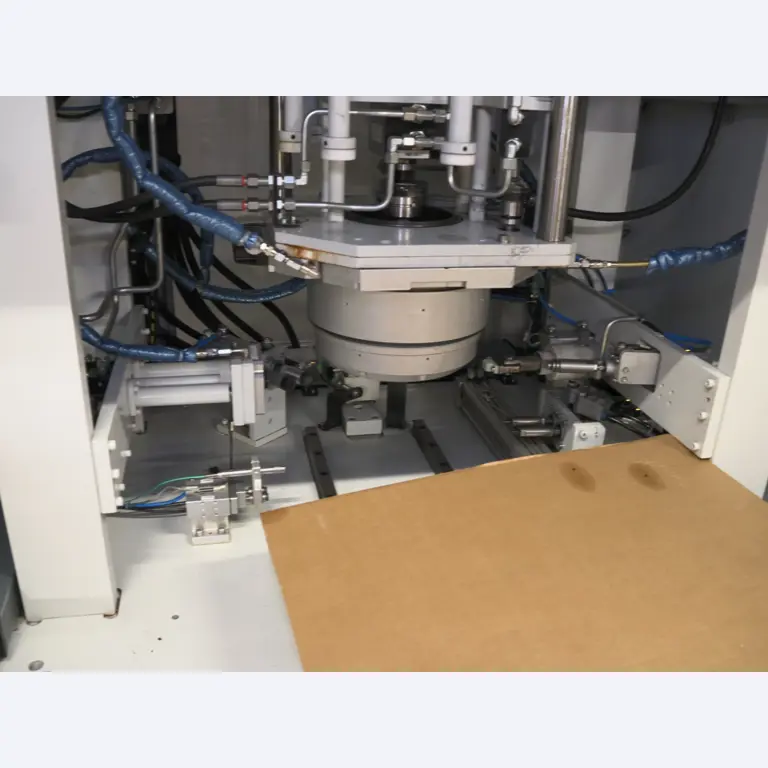 ae group - Anlagen und Maschinen zur Herstellung von Leichtmetall-Druckgusserzeugnissen (Powertrain u. Strukturteile)-8