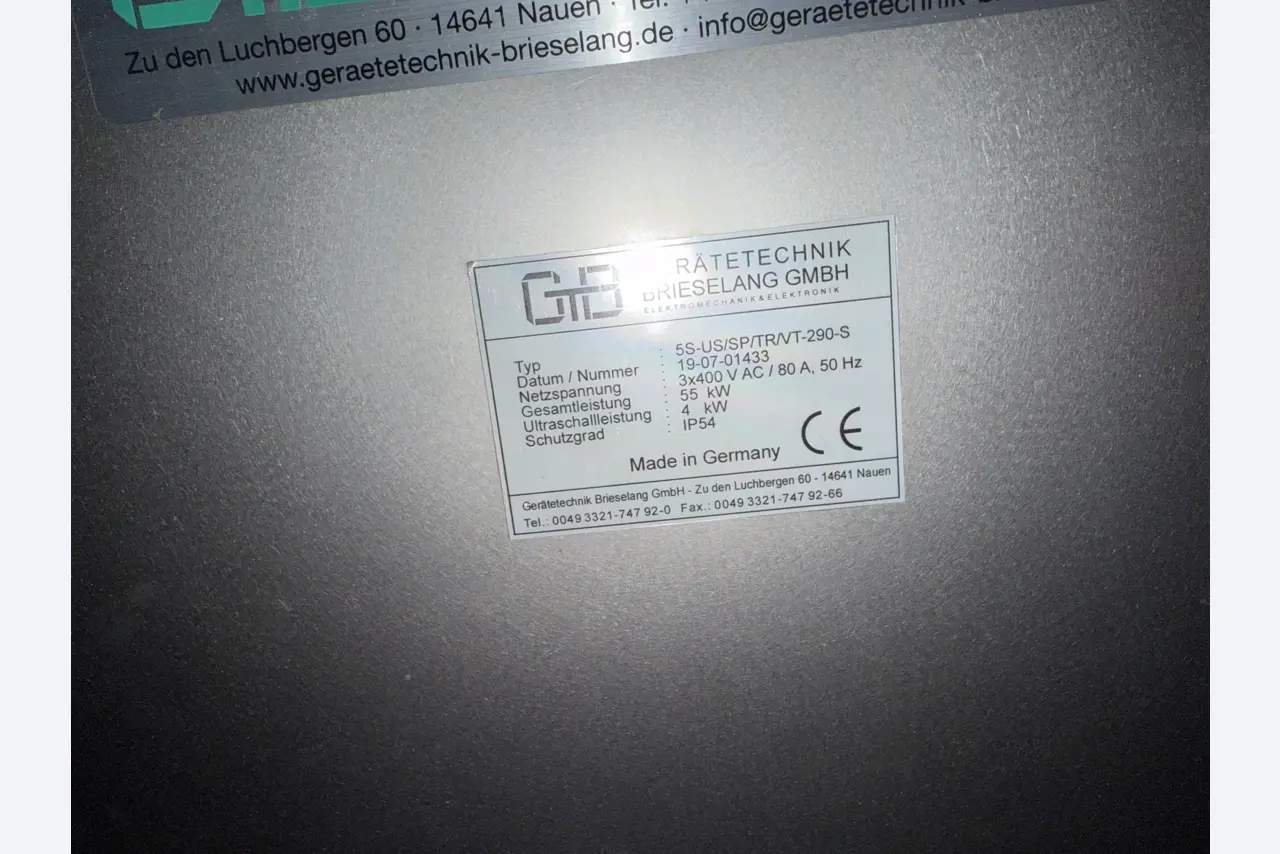 ae group – urzadzenia i maszyny do produkcji odlewów cisnieniowych z metali lekkich (uklady napedowe i elementy konstrukcyjne) – AUKCJA-4