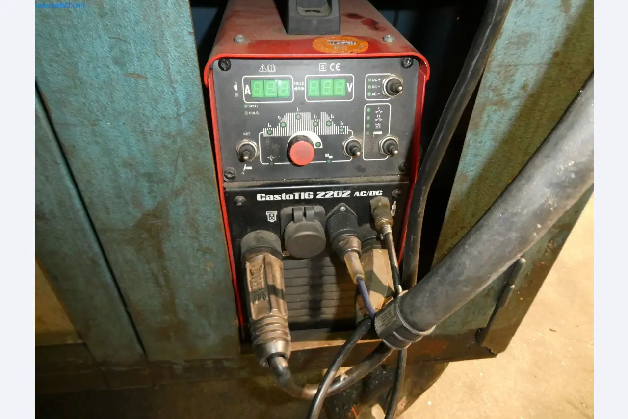 Machines & systems for light metal die casting (powertrain & structural parts)-3