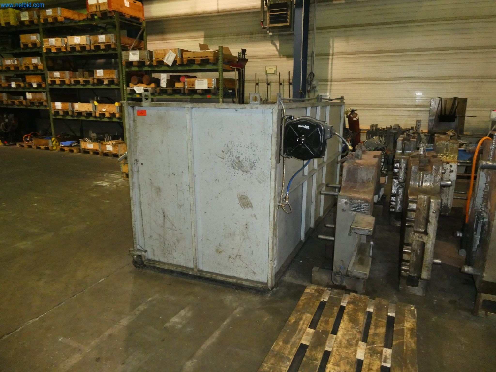 Machines & systems for light metal die casting (powertrain & structural parts)-3