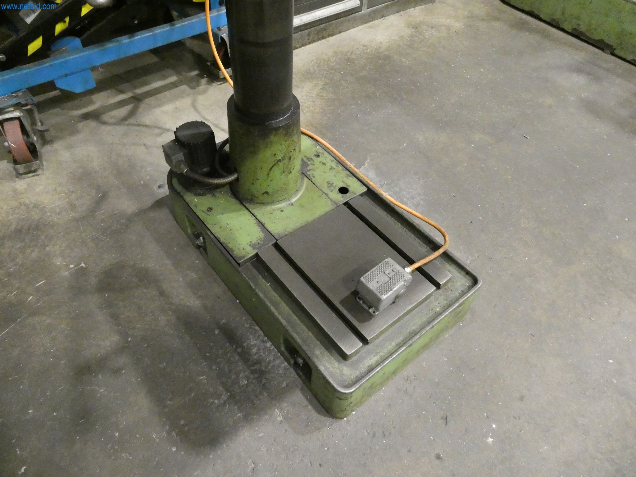 Machines & systems for light metal die casting (powertrain & structural parts)-9