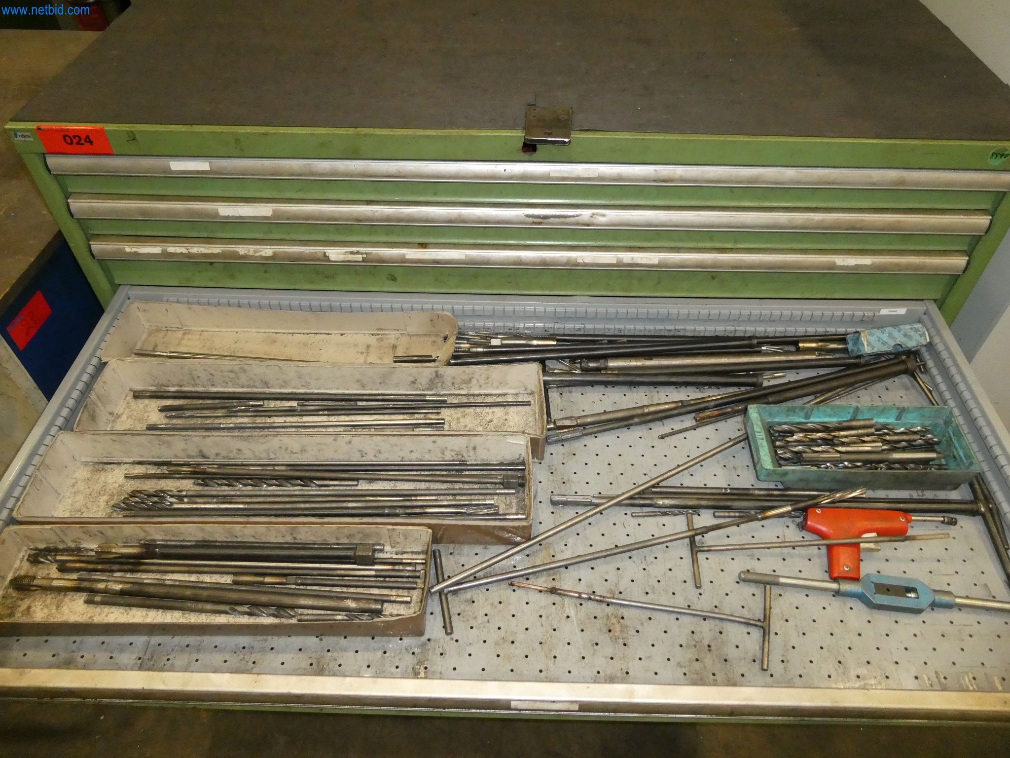 Machines & systems for light metal die casting (powertrain & structural parts)-4