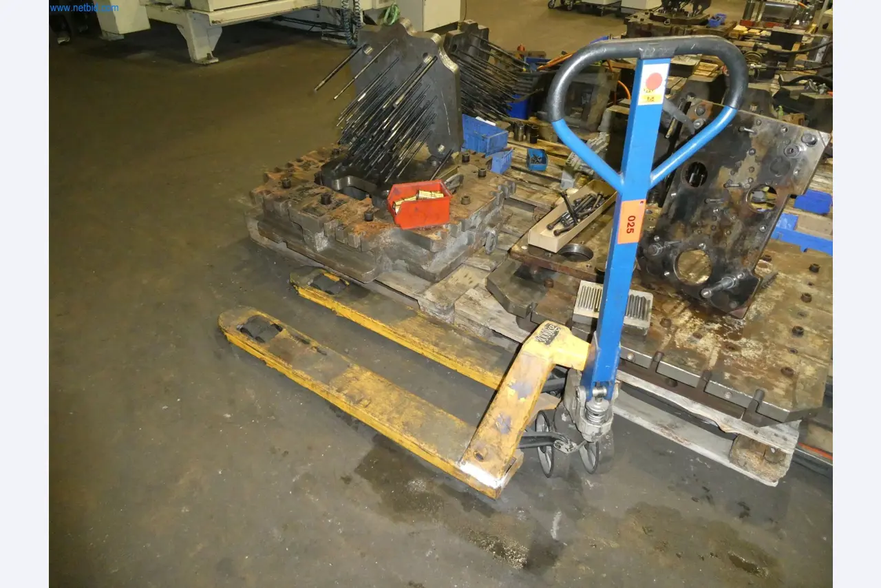 Machines & systems for light metal die casting (powertrain & structural parts)-1