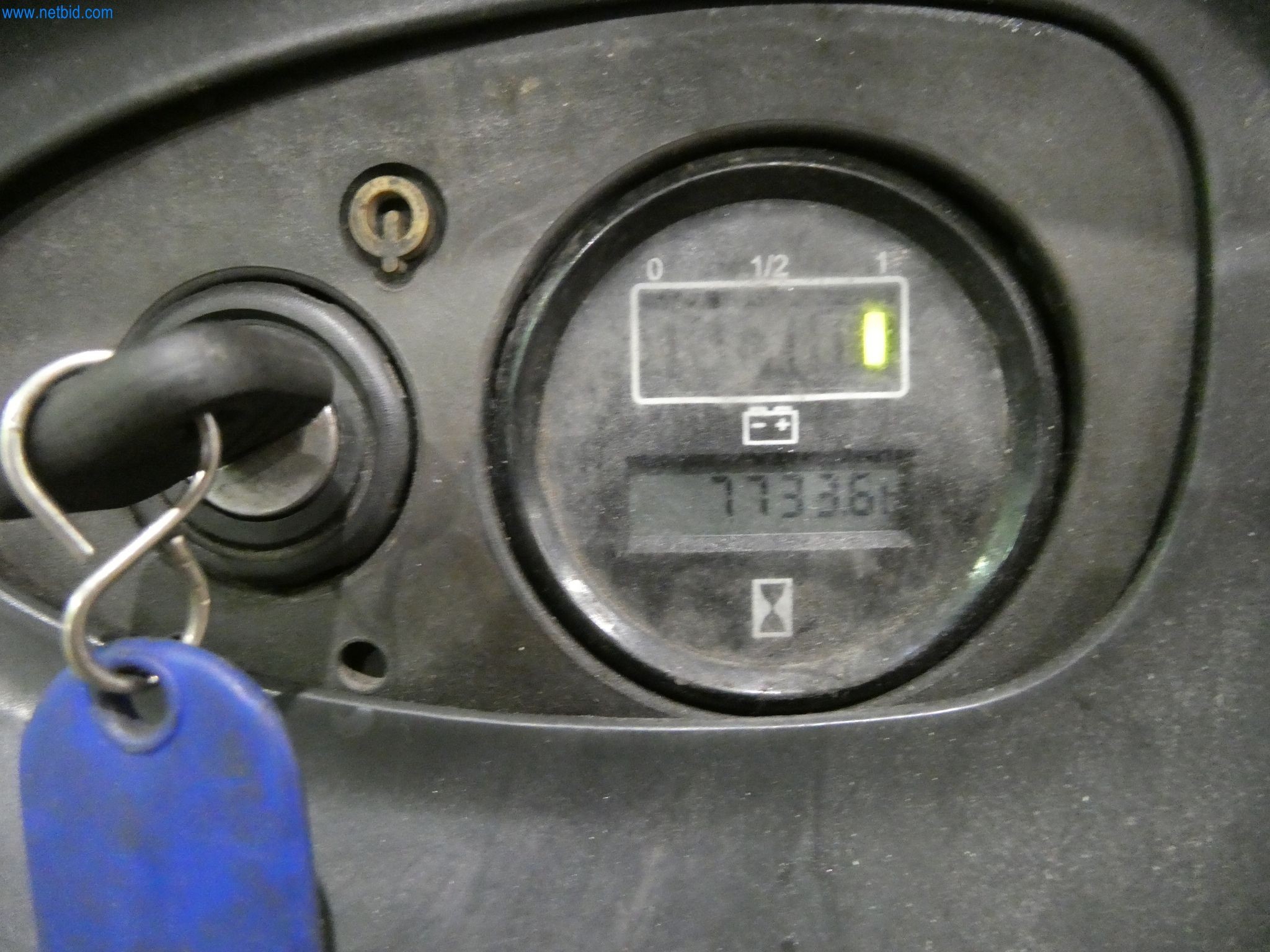 Machines & systems for light metal die casting (powertrain & structural parts)-3