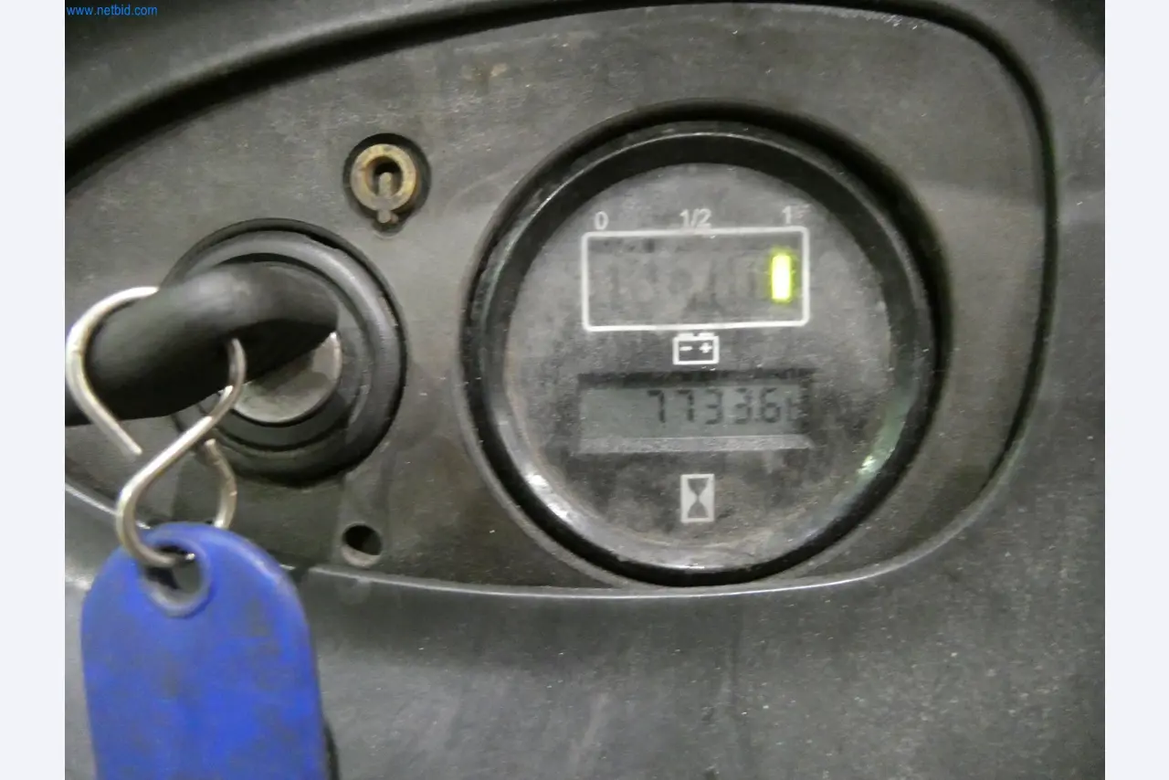 Machines & systems for light metal die casting (powertrain & structural parts)-3