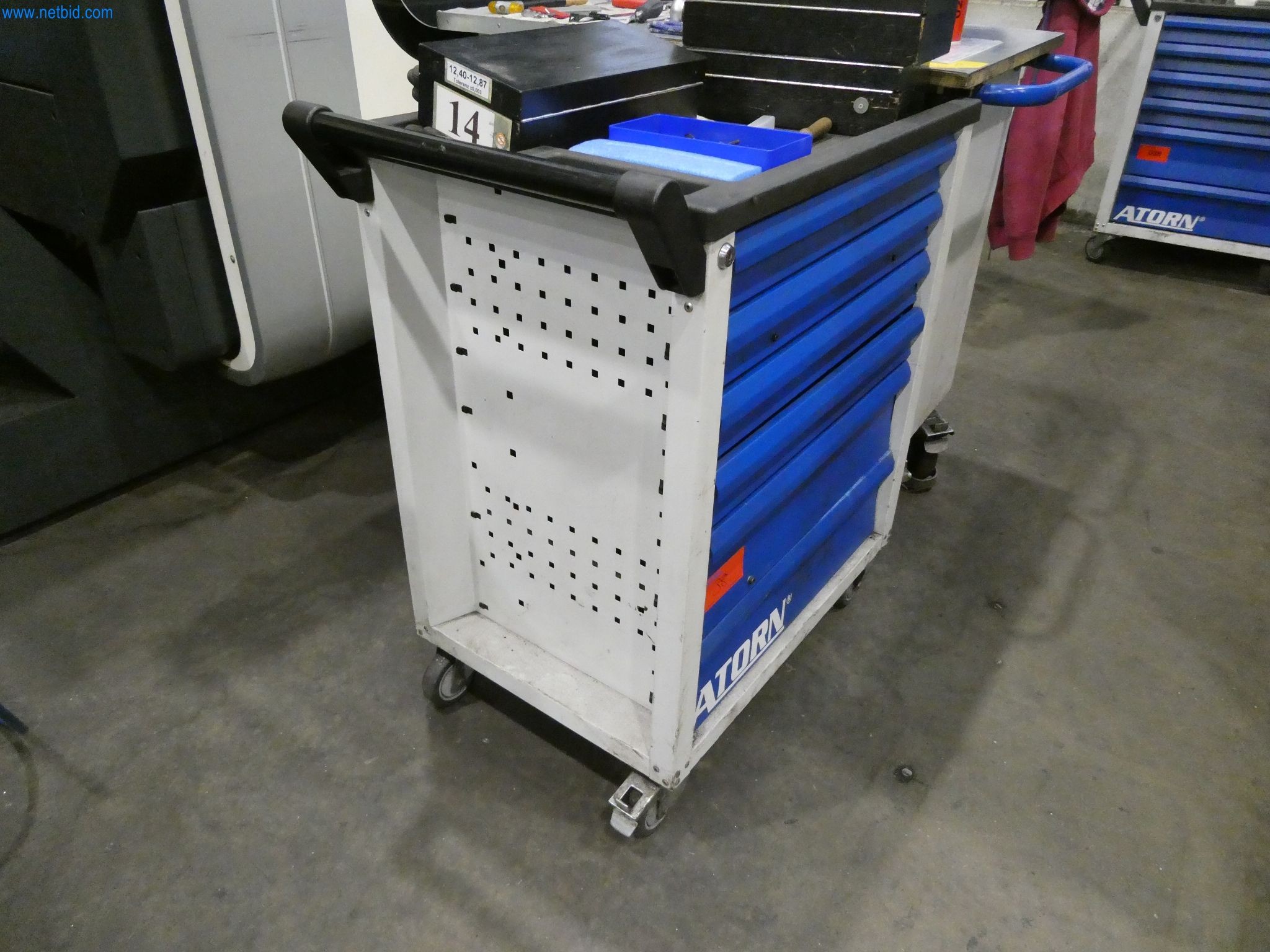 Machines & systems for light metal die casting (powertrain & structural parts)-6