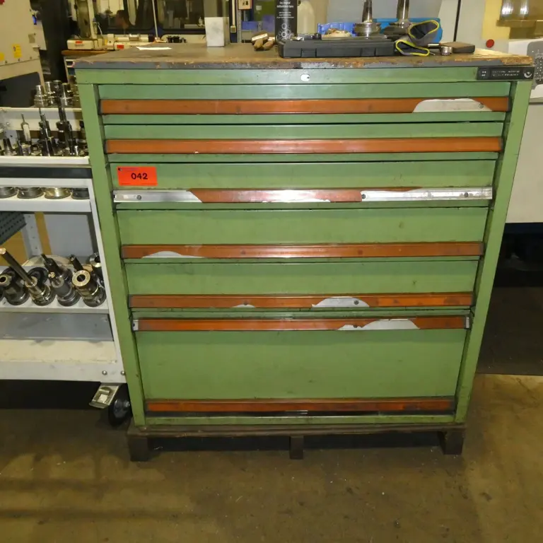 Telescopic drawer cabinet Hahn + Kolb