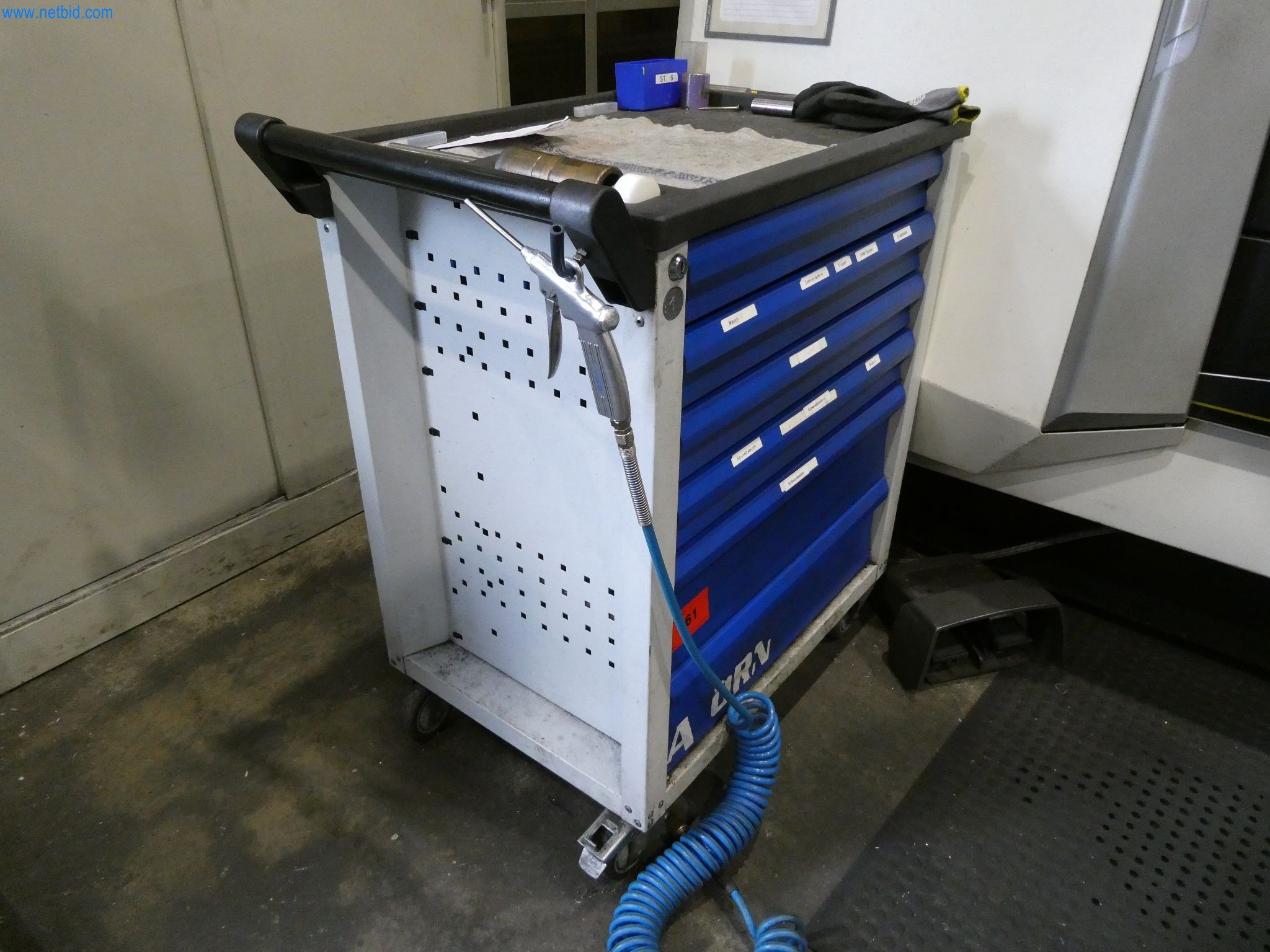 Machines & systems for light metal die casting (powertrain & structural parts)-2