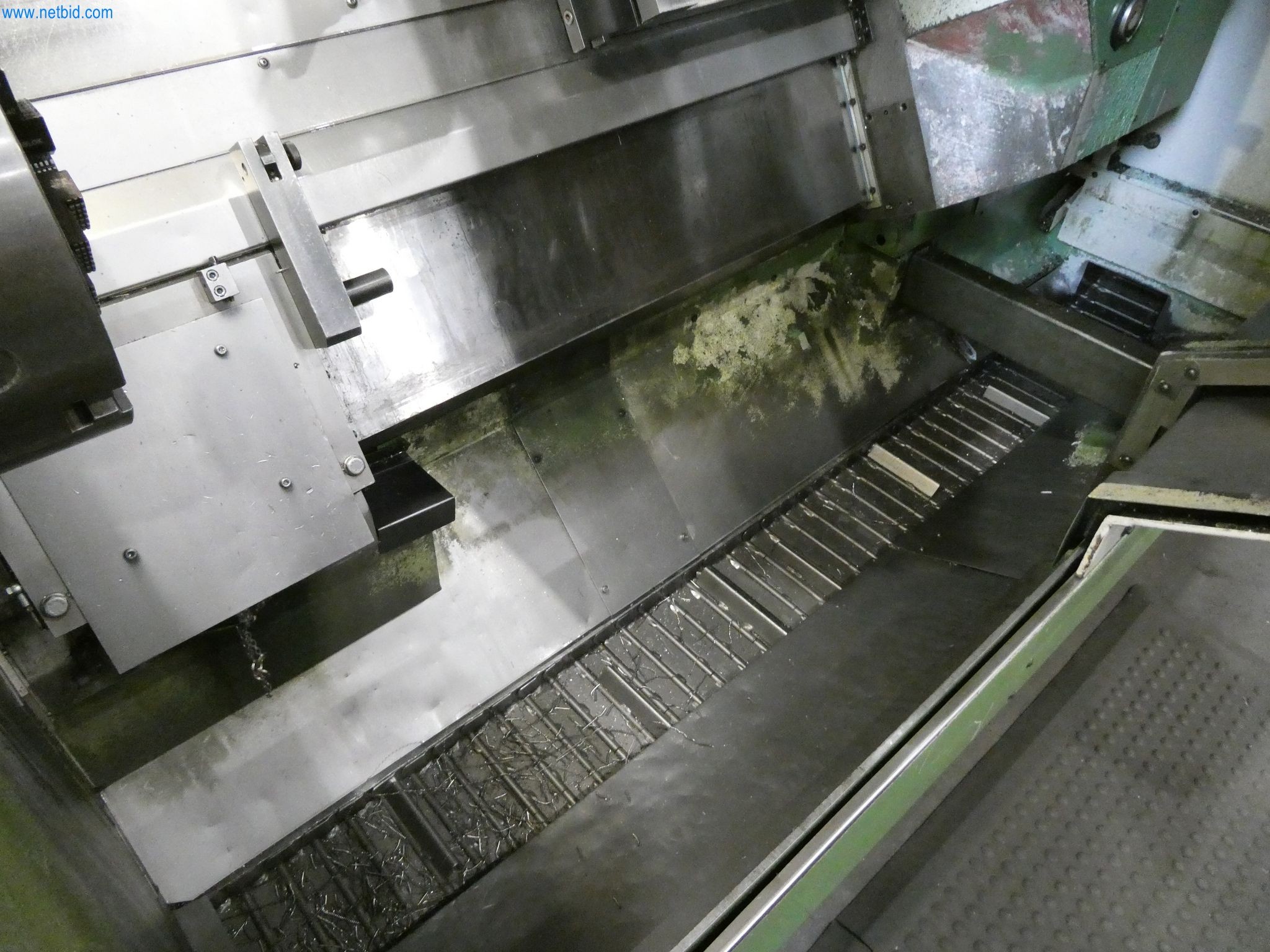 Máquinas e sistemas para a fundição injectada de metais ligeiros (grupos motopropulsores e peças estruturais)-12