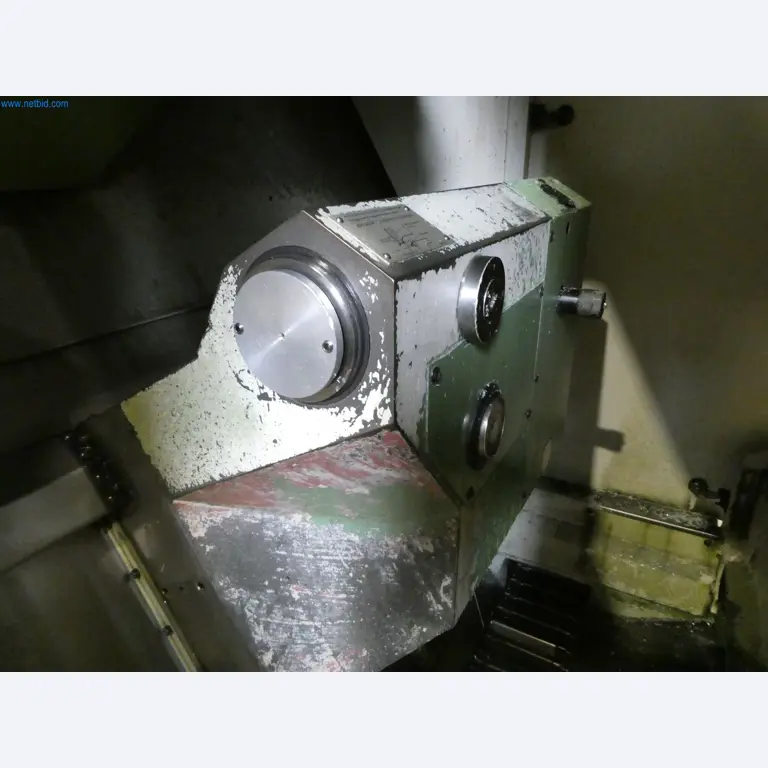 Máquinas e sistemas para a fundição injectada de metais ligeiros (grupos motopropulsores e peças estruturais)-13