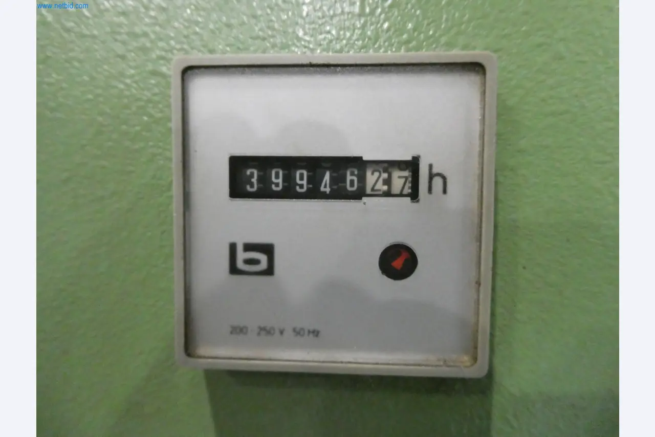 Máquinas e sistemas para a fundição injectada de metais ligeiros (grupos motopropulsores e peças estruturais)-4