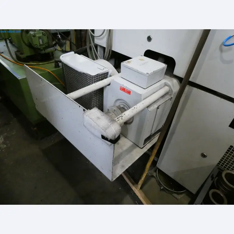 Máquinas e sistemas para a fundição injectada de metais ligeiros (grupos motopropulsores e peças estruturais)-8