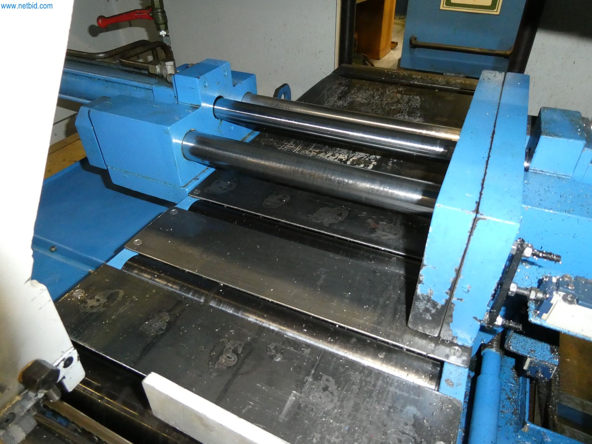 Machines & systems for light metal die casting (powertrain & structural parts)-6