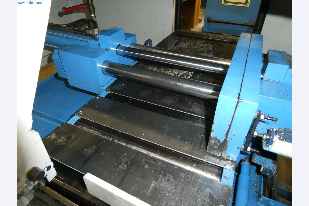 Machines & systems for light metal die casting (powertrain & structural parts)-6