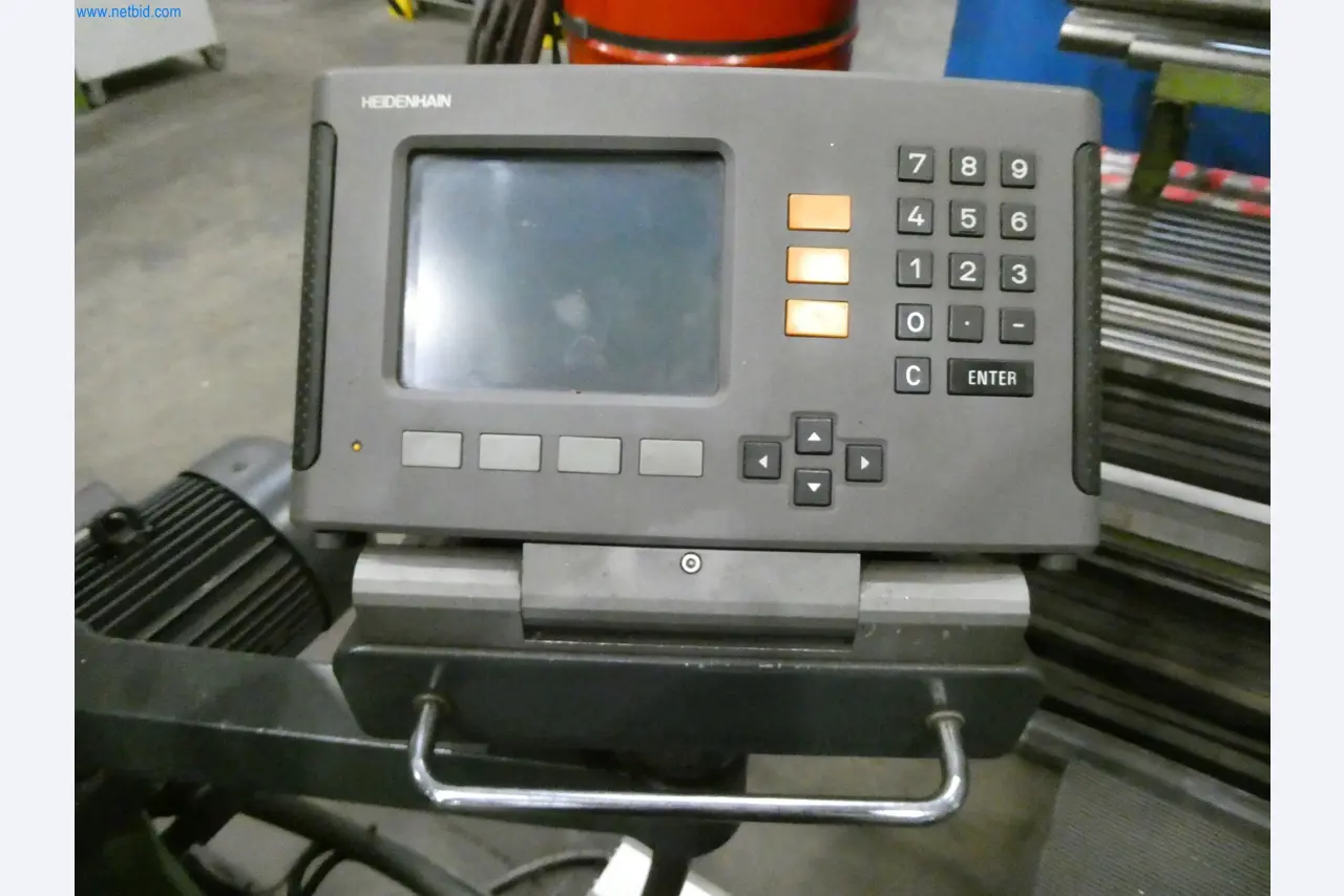 Machines & systems for light metal die casting (powertrain & structural parts)-5