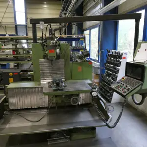 Universal milling machine Deckel FP5NC