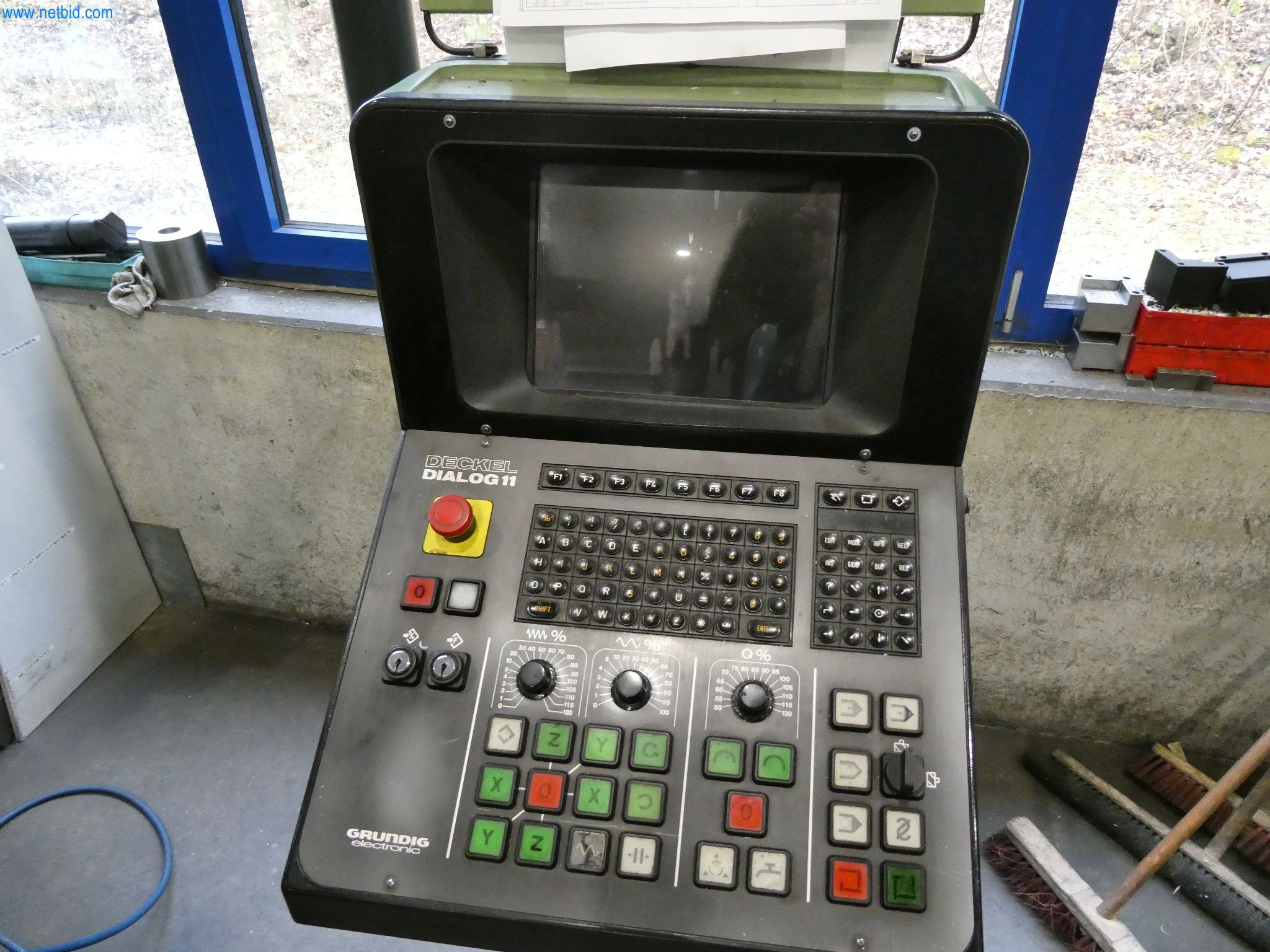 Machines & systems for light metal die casting (powertrain & structural parts)-9