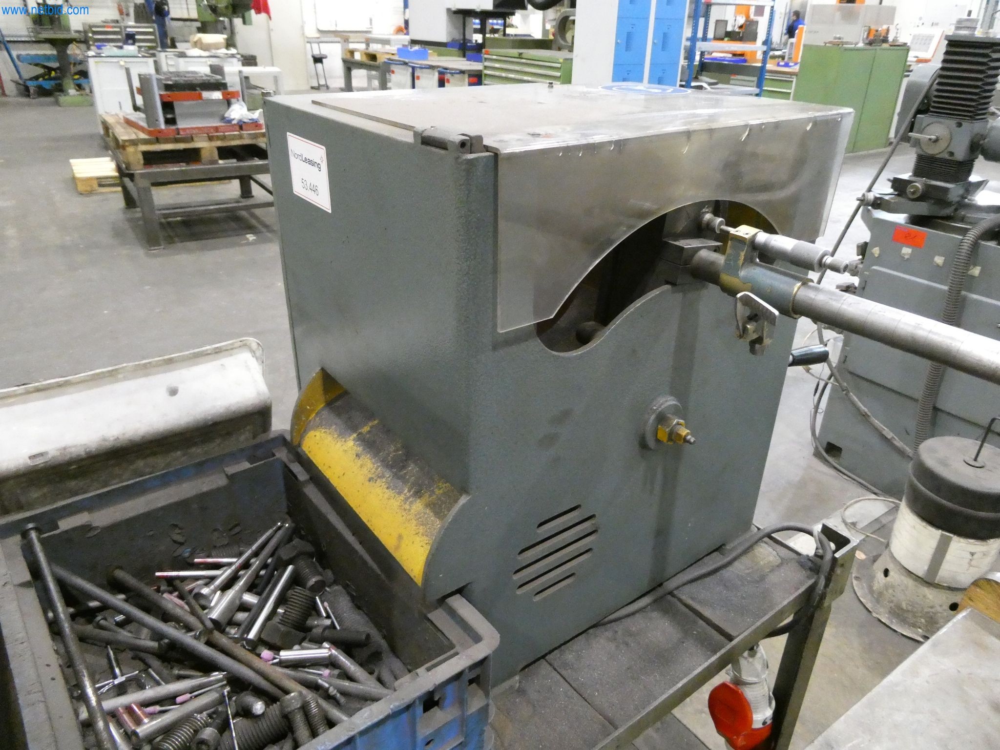 Machines & systems for light metal die casting (powertrain & structural parts)-3