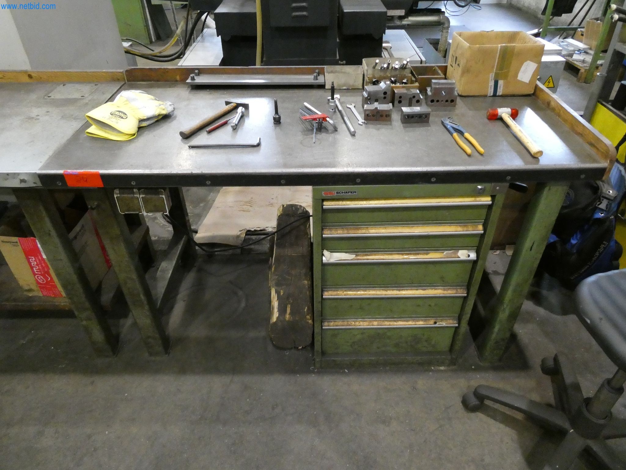 Machines & systems for light metal die casting (powertrain & structural parts)-9