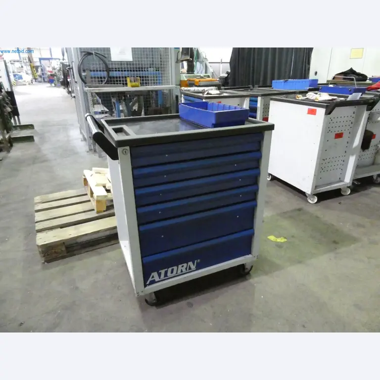 Máquinas e sistemas para a fundição injectada de metais ligeiros (grupos motopropulsores e peças estruturais)-1