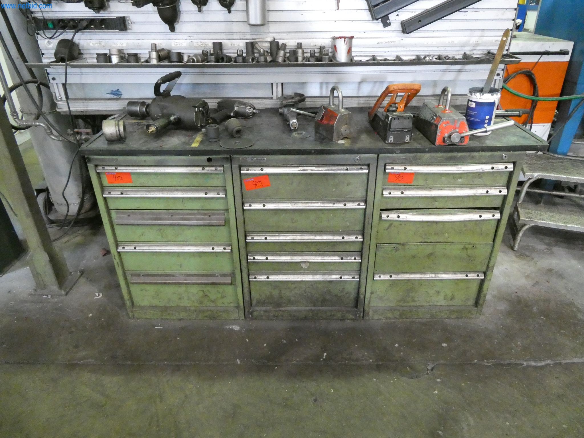 Machines & systems for light metal die casting (powertrain & structural parts)-3