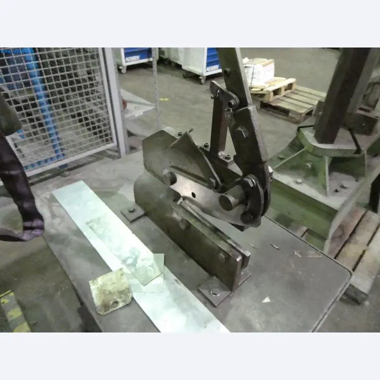 Machines & systems for light metal die casting (powertrain & structural parts)-2