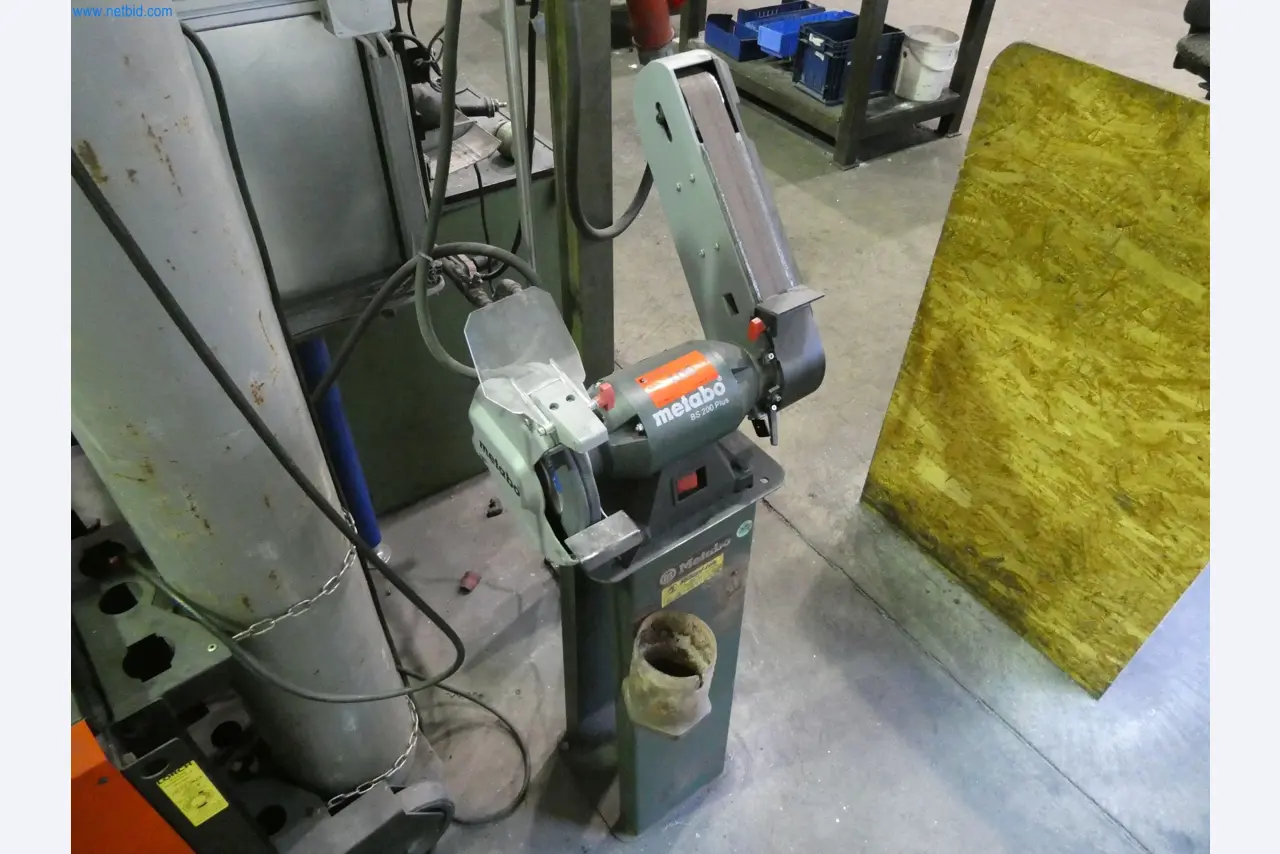 Machines & systems for light metal die casting (powertrain & structural parts)-2