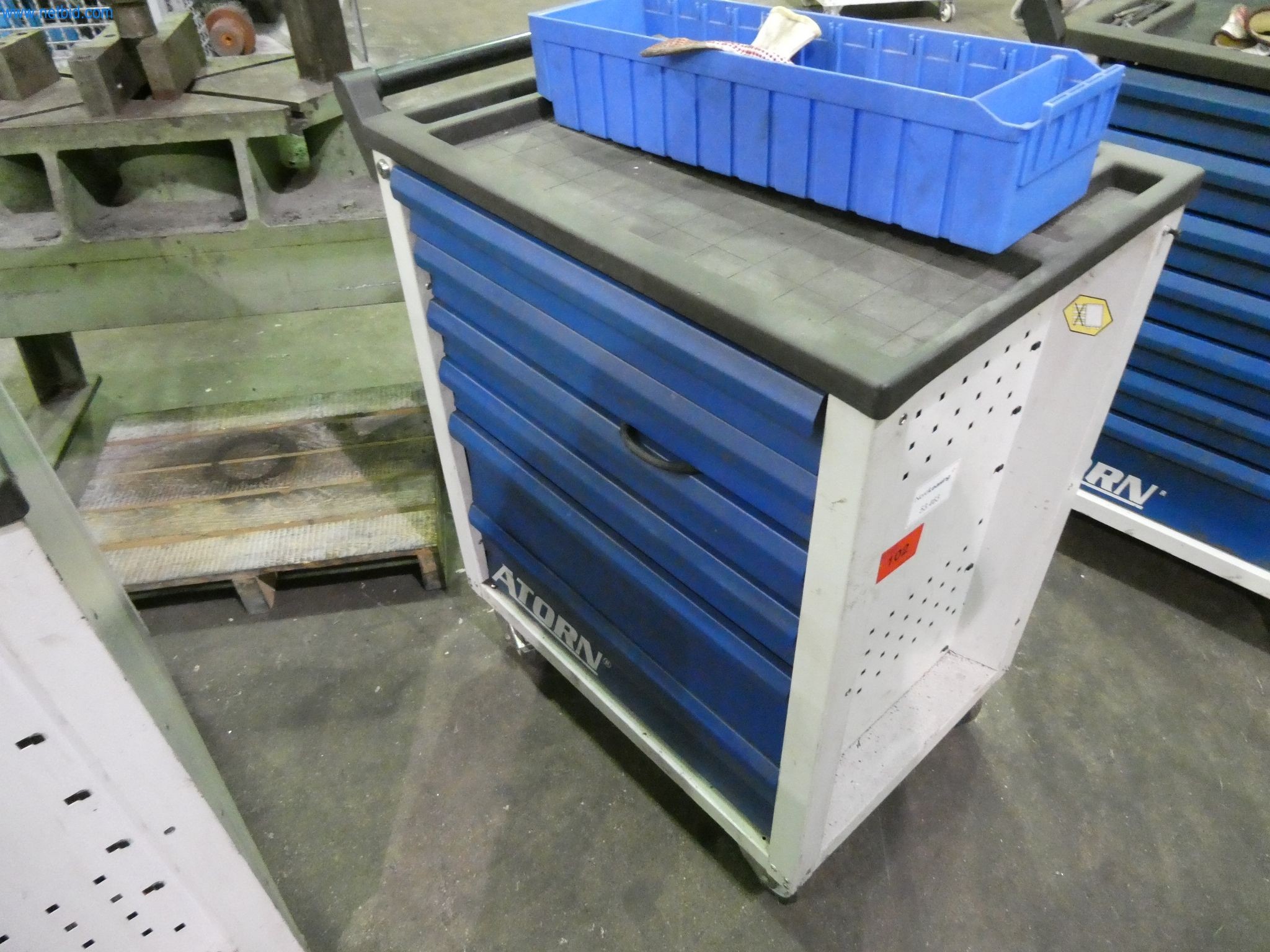 Machines & systems for light metal die casting (powertrain & structural parts)-11