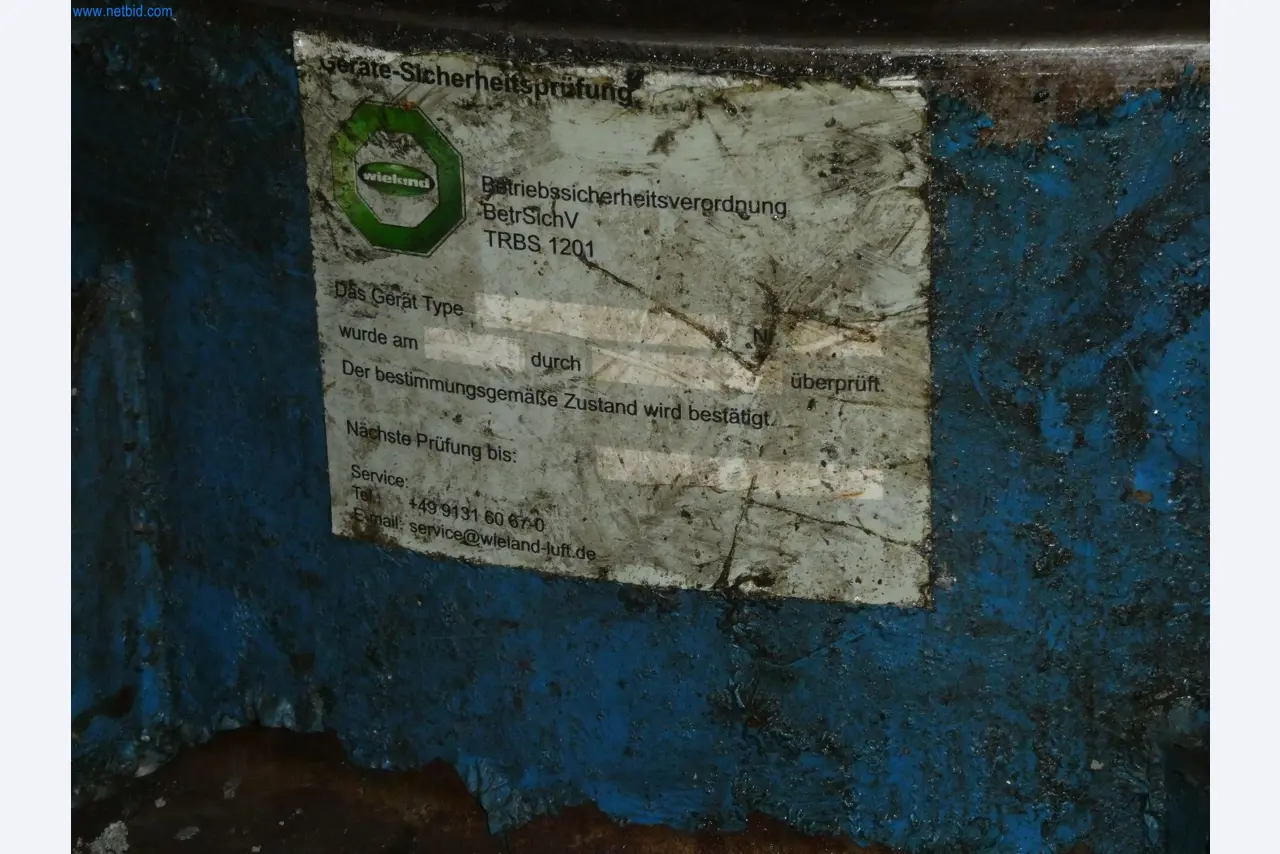 Machines & systems for light metal die casting (powertrain & structural parts)-3