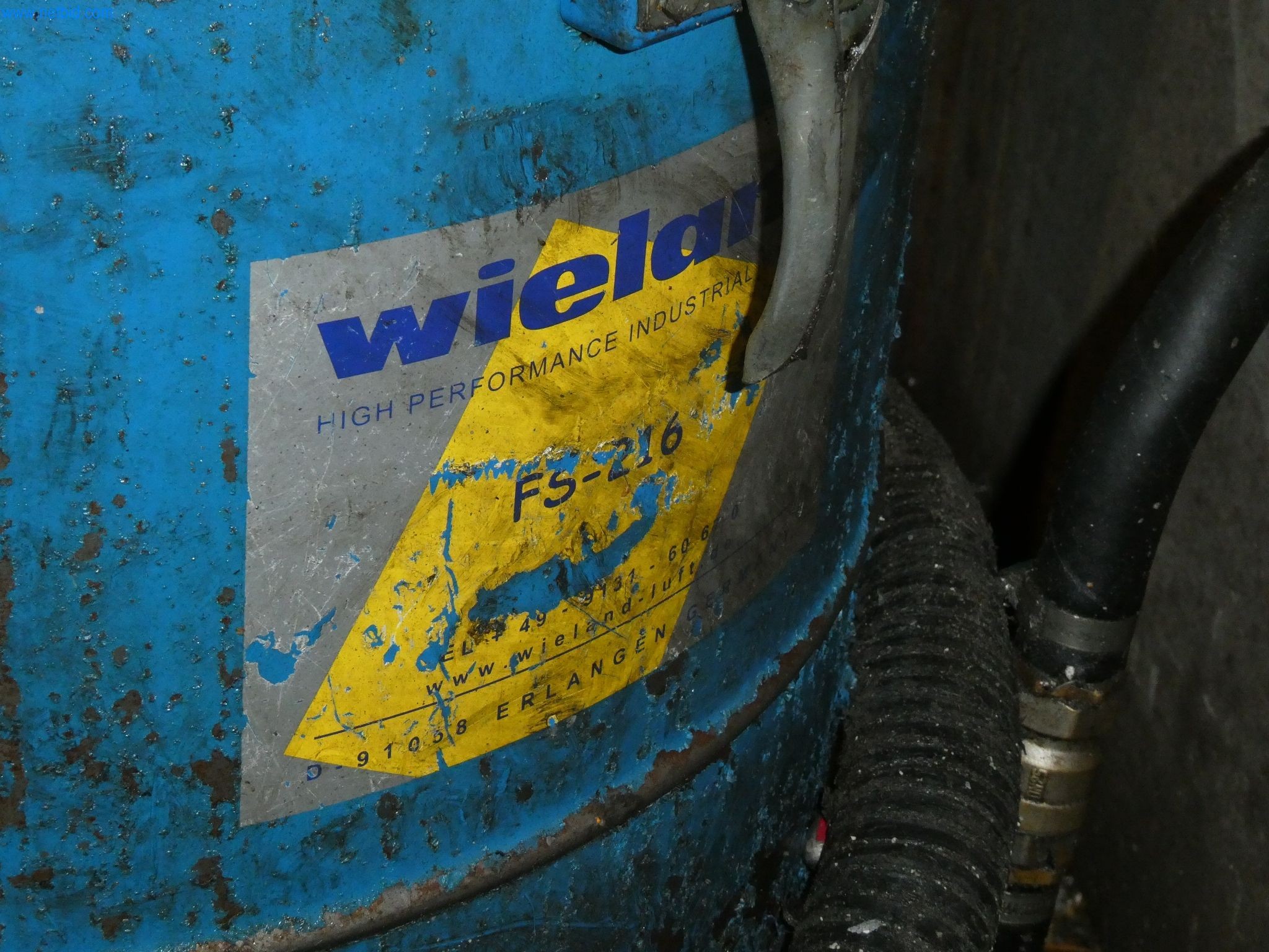 Machines & systems for light metal die casting (powertrain & structural parts)-5