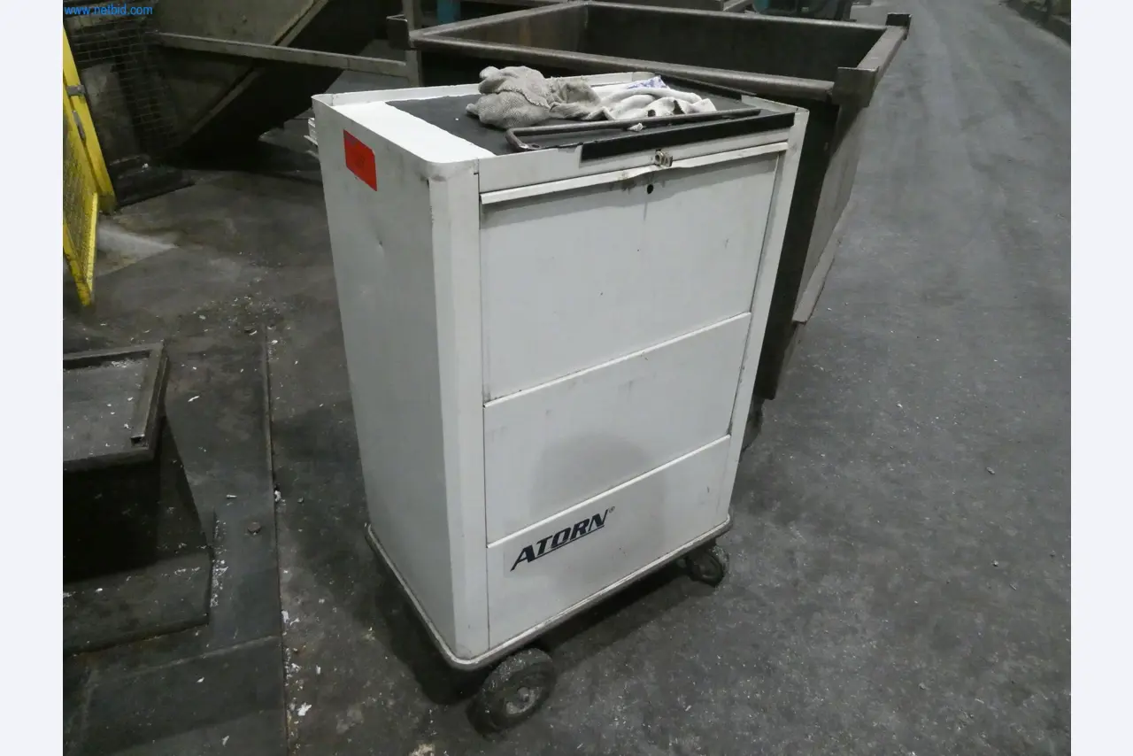 Machines & systems for light metal die casting (powertrain & structural parts)-8