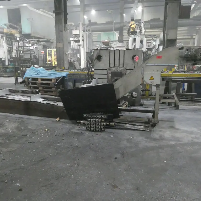 Discarded conveyor belt