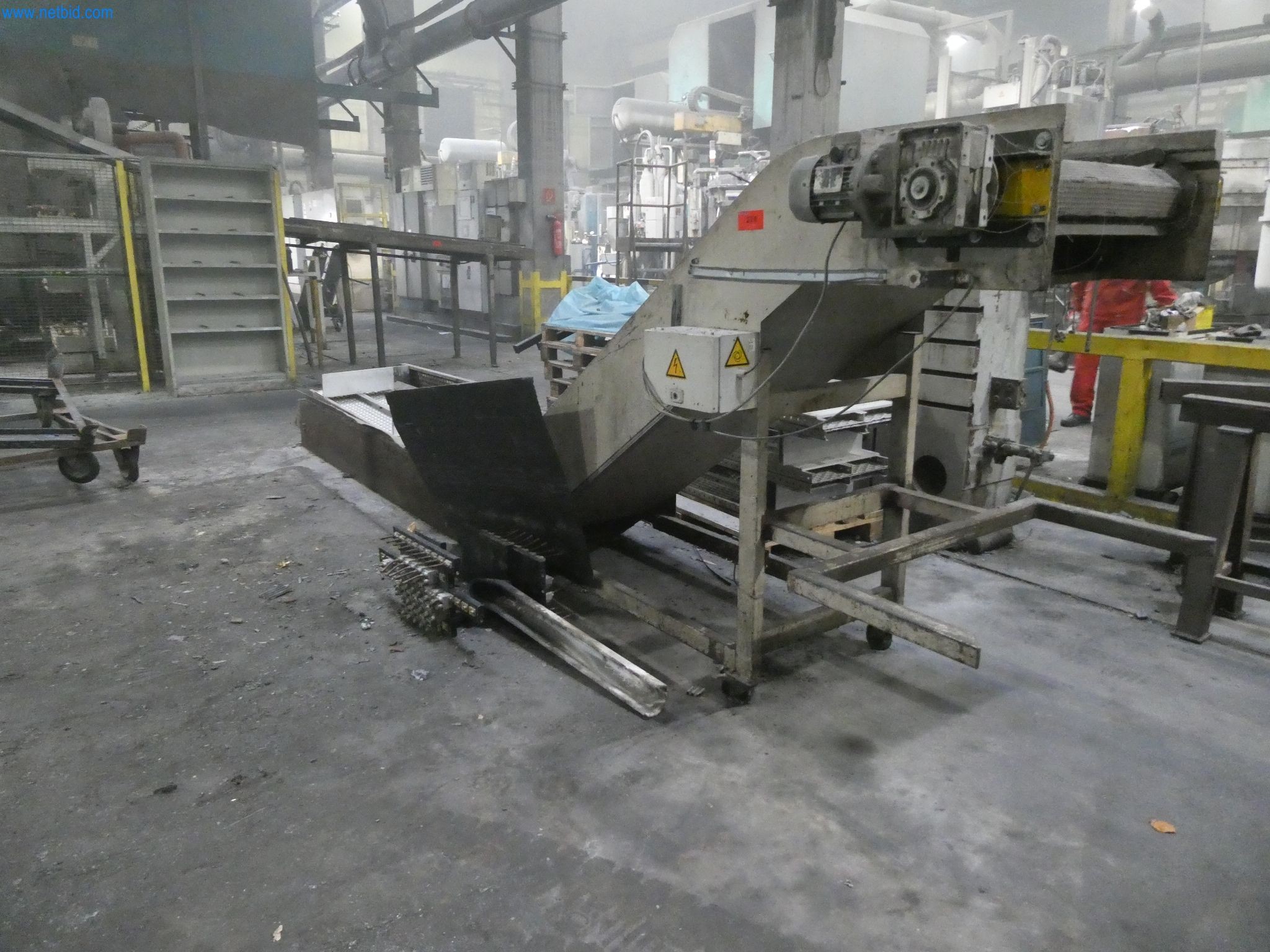 Machines & systems for light metal die casting (powertrain & structural parts)-2