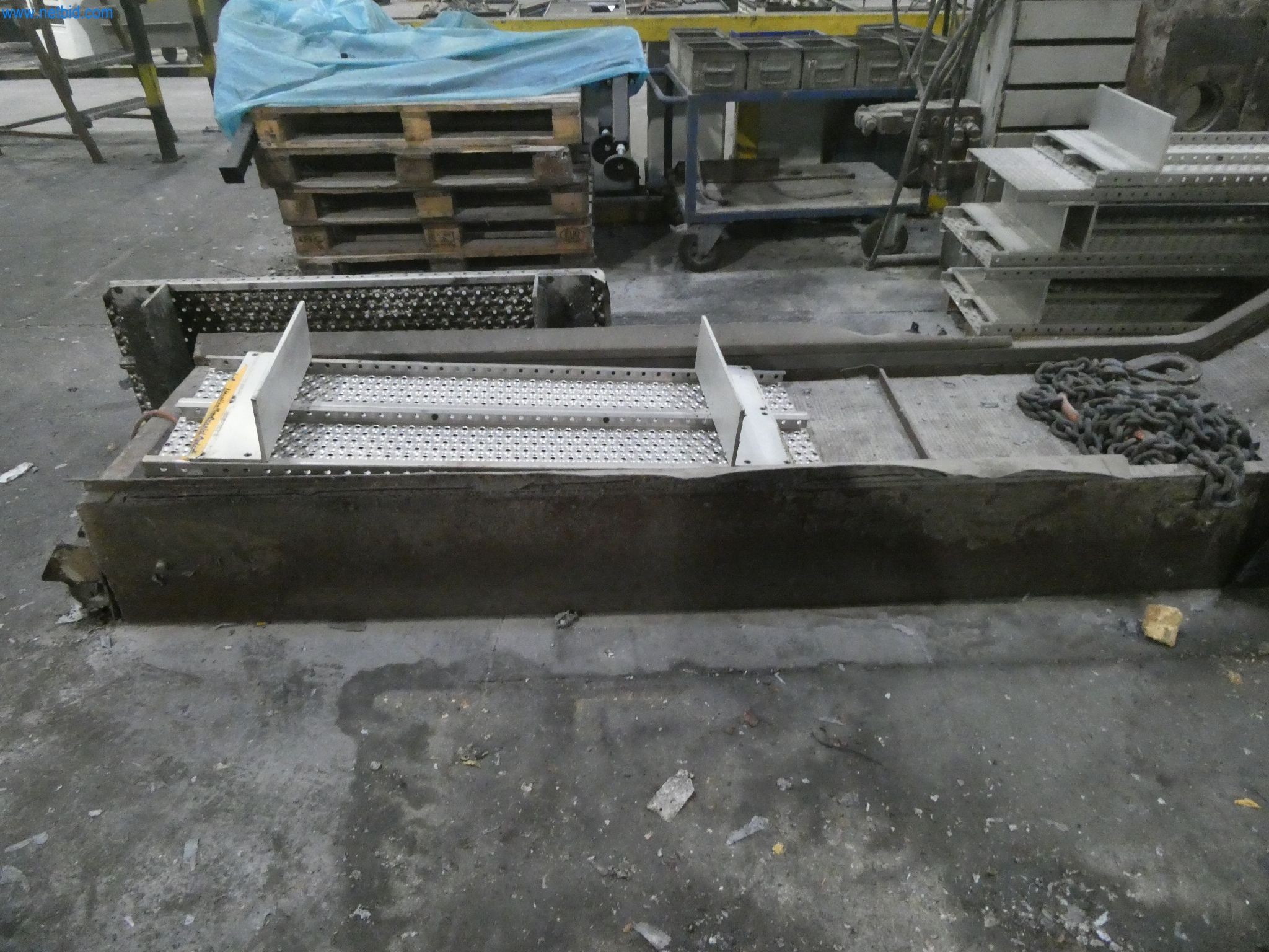 Machines & systems for light metal die casting (powertrain & structural parts)-3