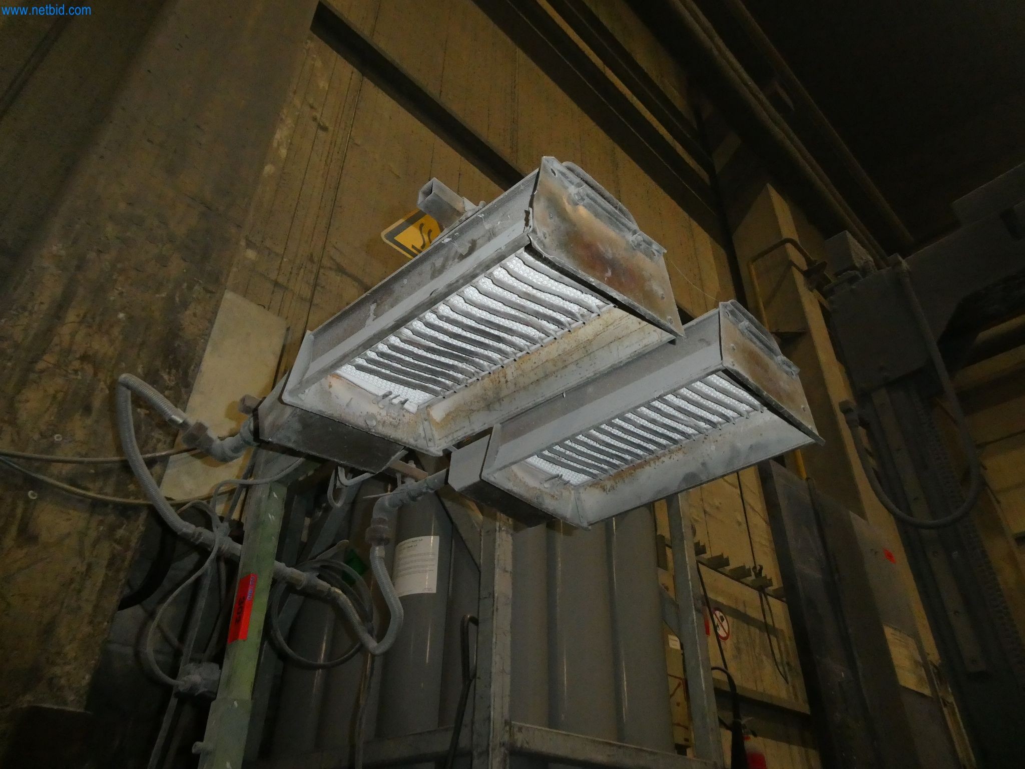 Machines & systems for light metal die casting (powertrain & structural parts)-3