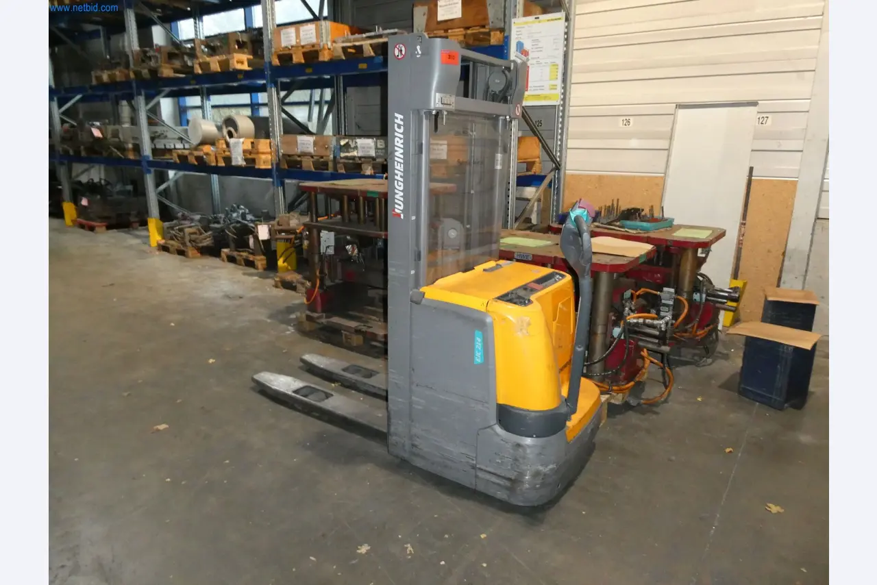 Machines & systems for light metal die casting (powertrain & structural parts)-1