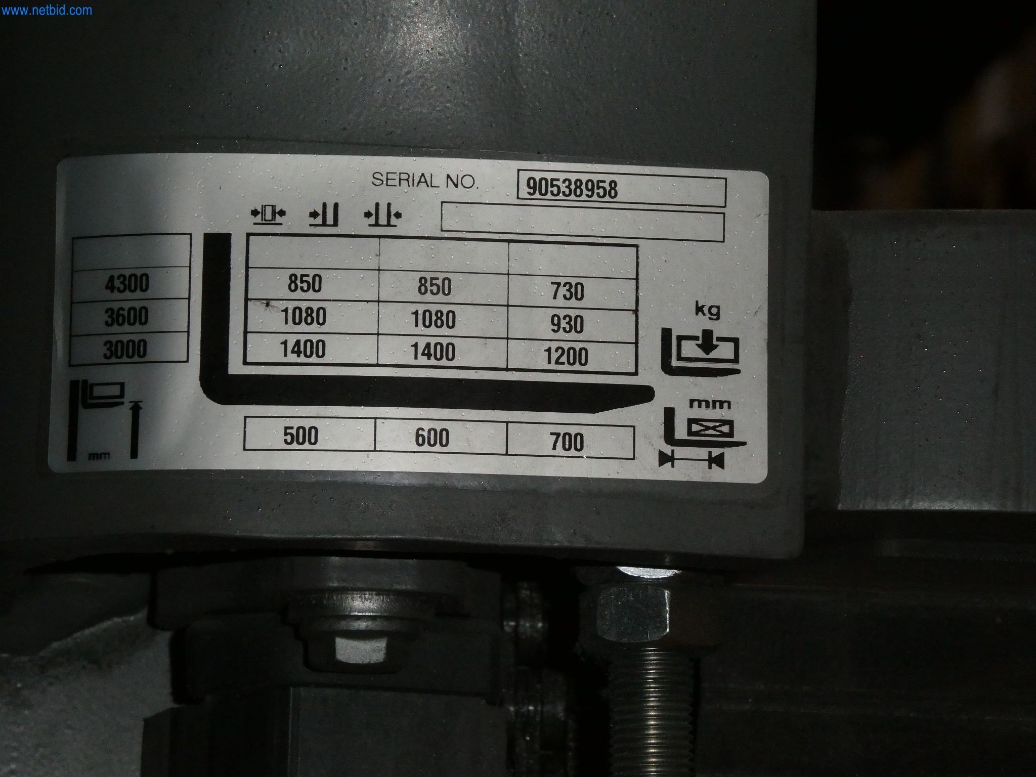 Machines & systems for light metal die casting (powertrain & structural parts)-5
