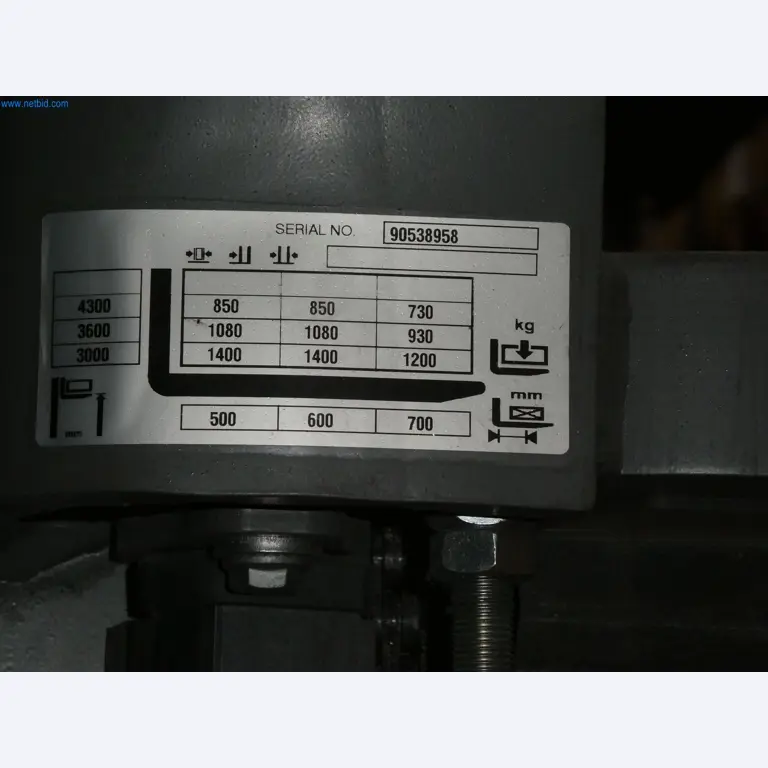 Machines & systems for light metal die casting (powertrain & structural parts)-5
