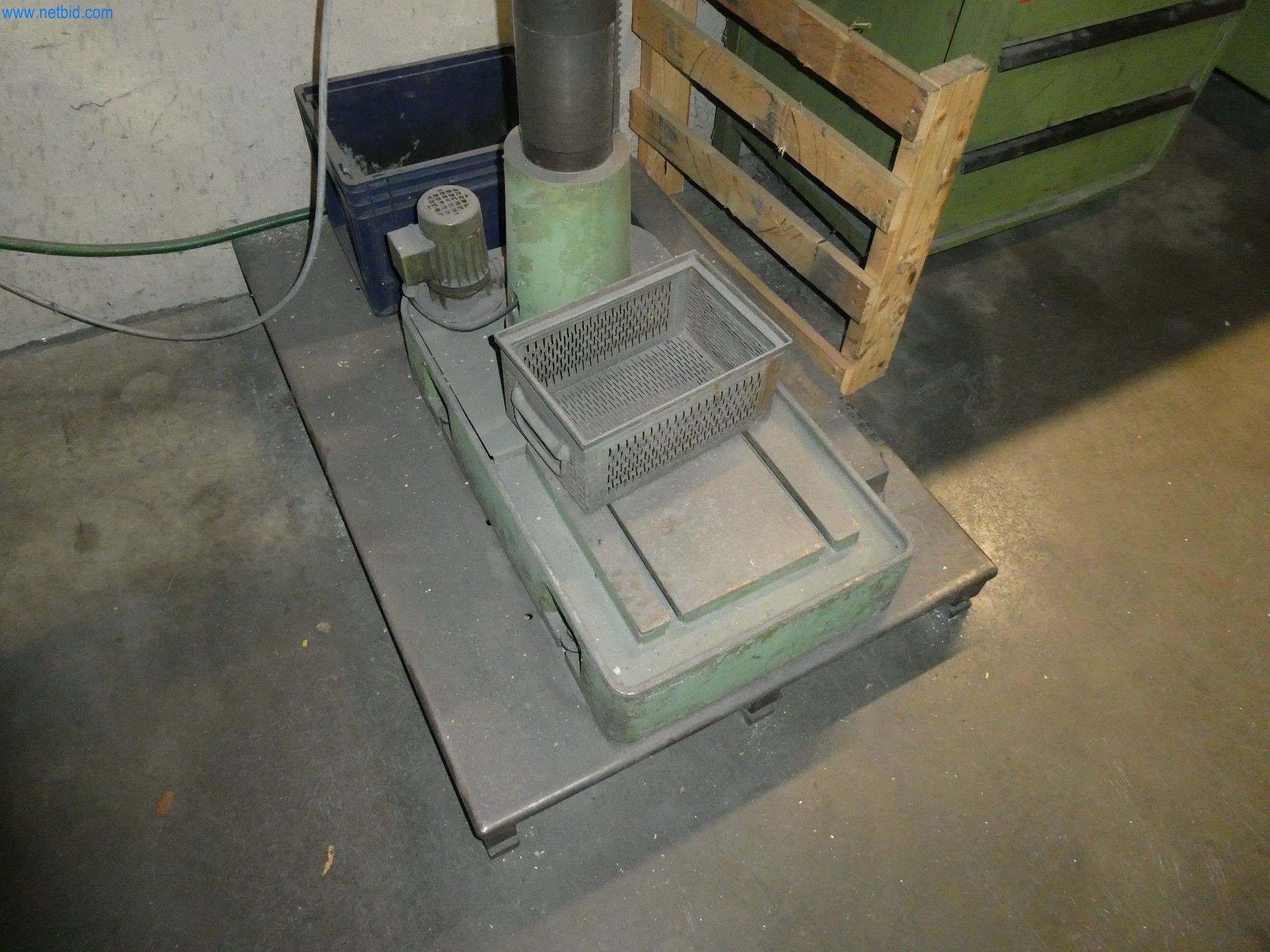 Machines & systems for light metal die casting (powertrain & structural parts)-5